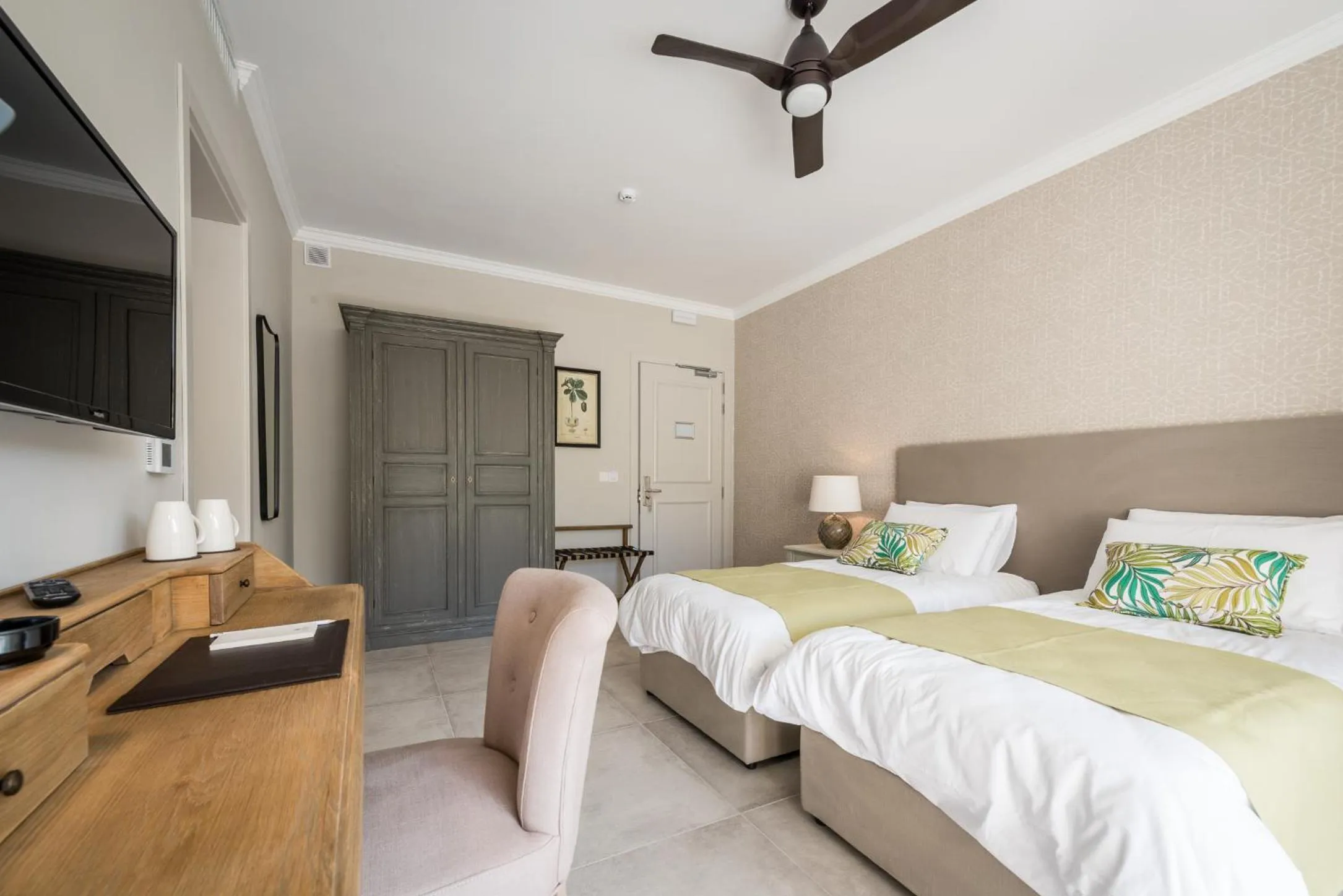 Photo of the whole room, Bed in Cesca's Boutique Hotel