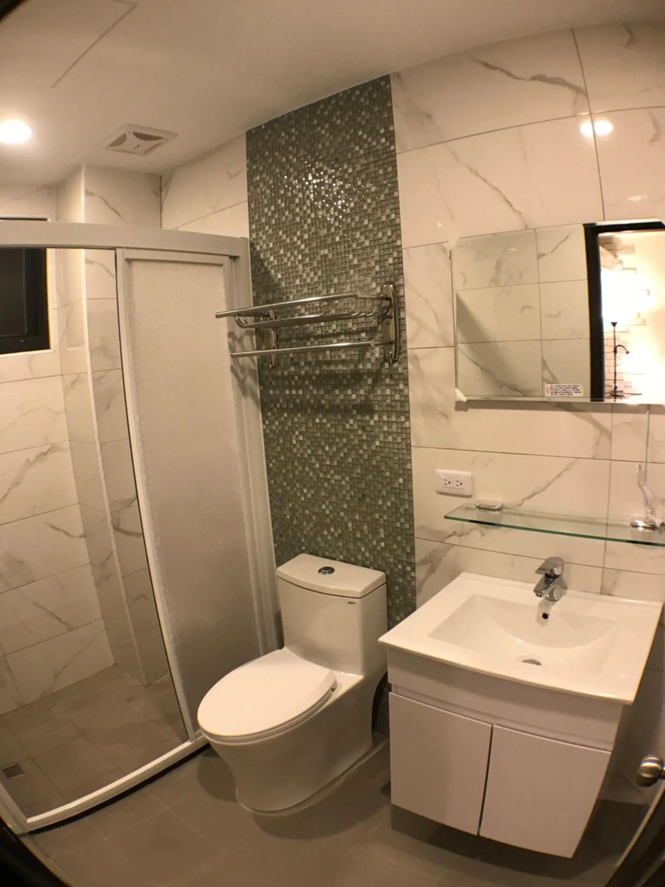 Shower in Chi Chu B&B