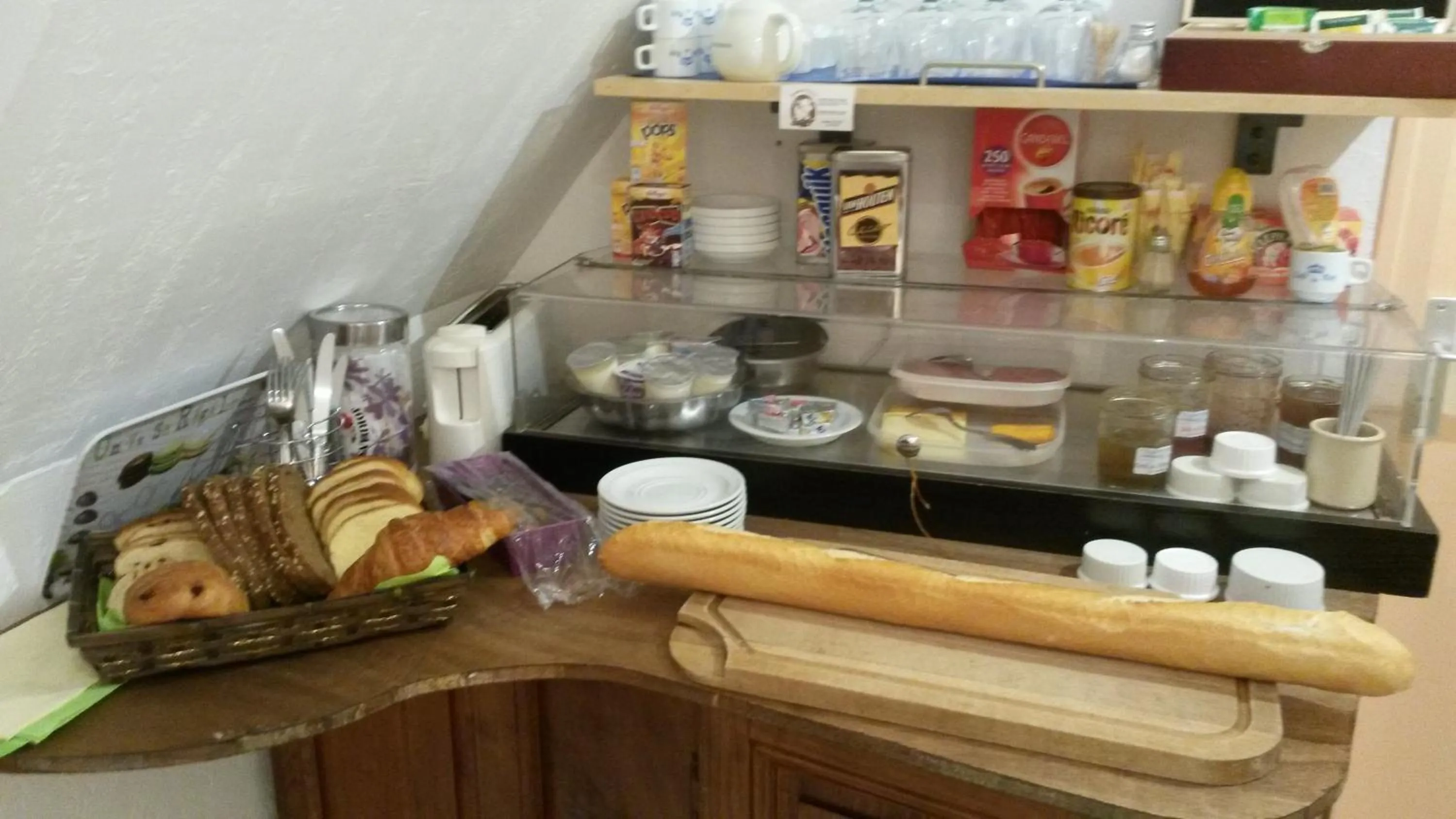 Food in AUBERGE du BORD des EAUX - Demi-pension assurée sur réservation