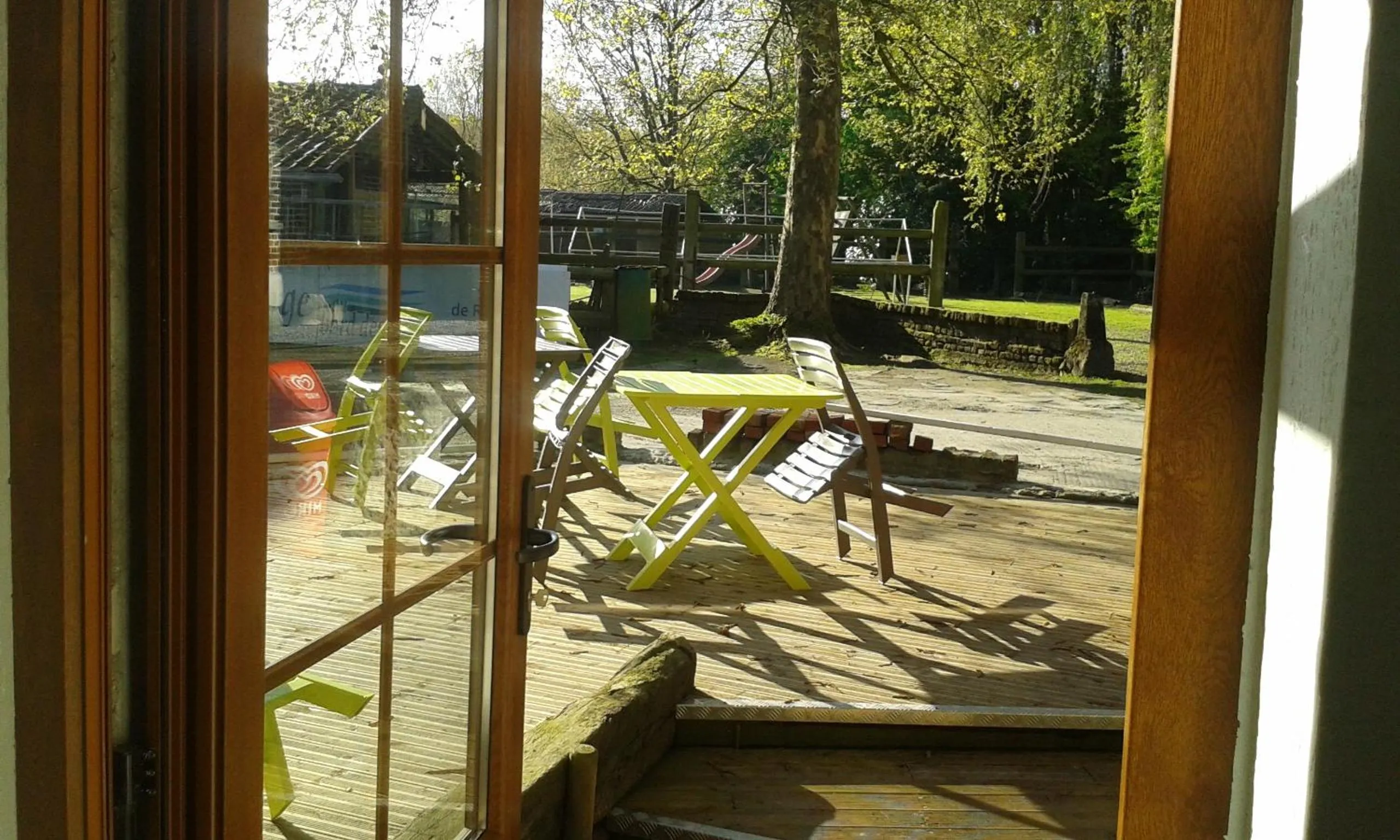 AUBERGE du BORD des EAUX - Demi-pension assurée sur réservation