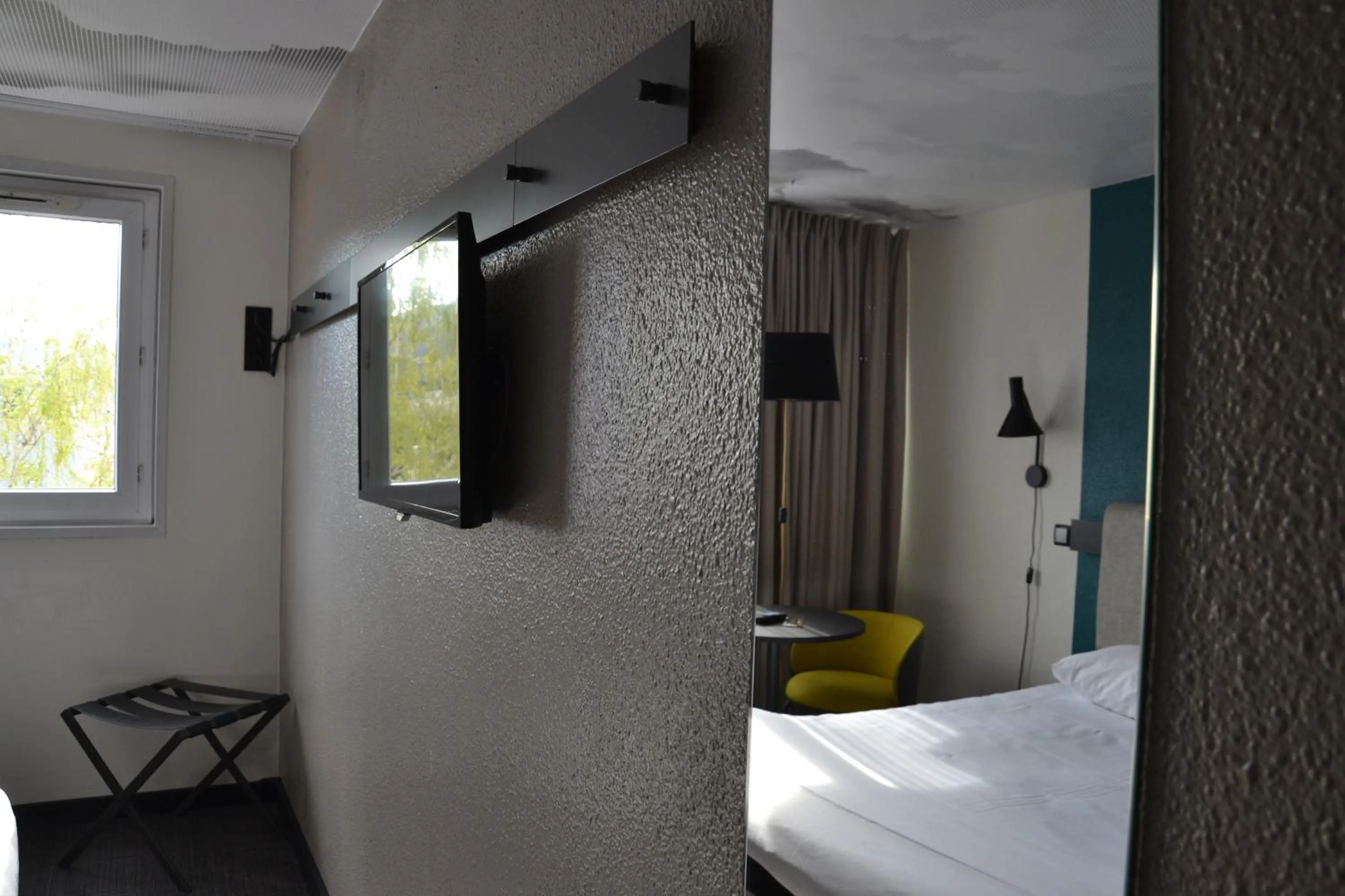 Bed in ibis Chambery