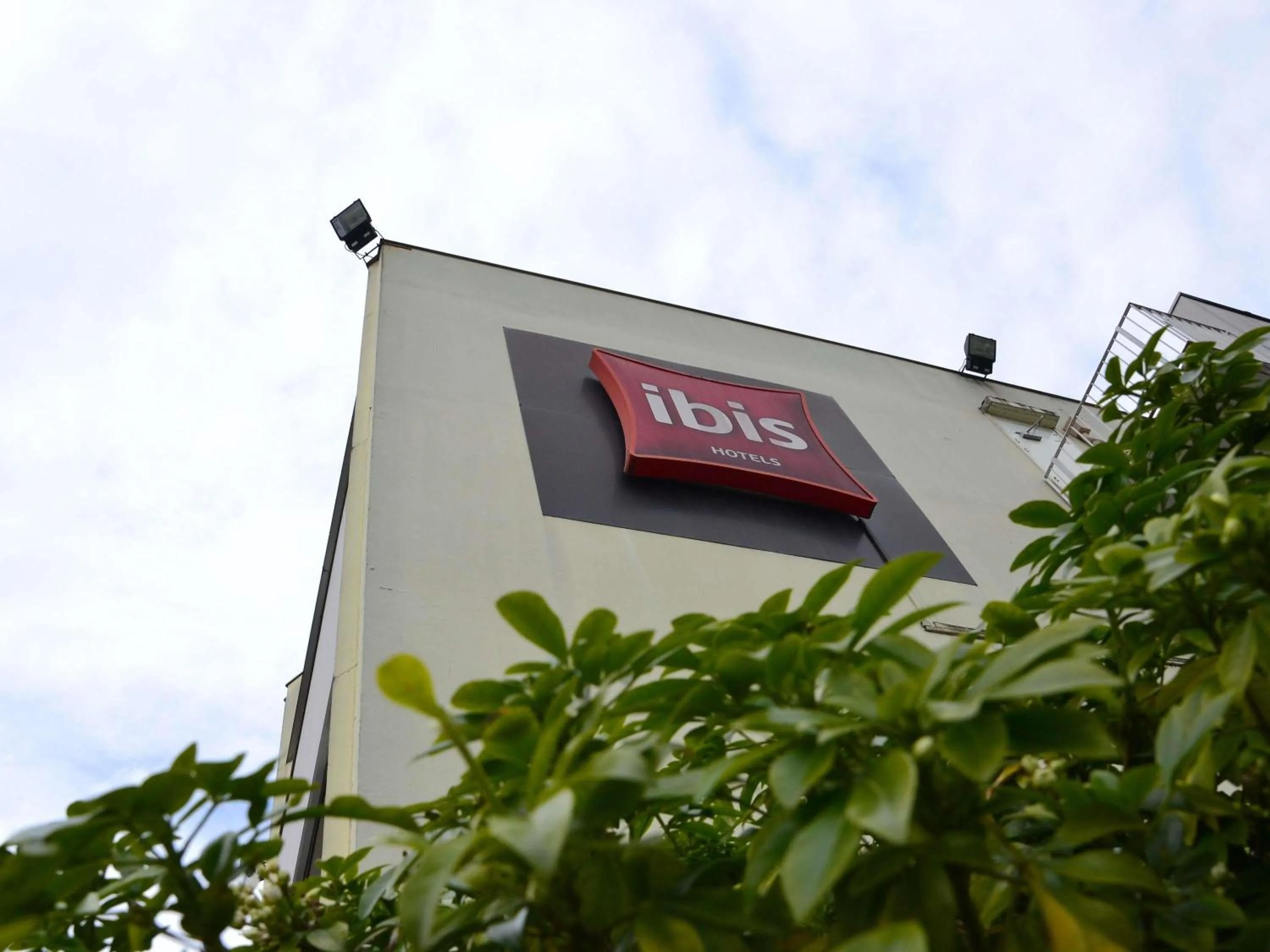 Property building in ibis Chambery