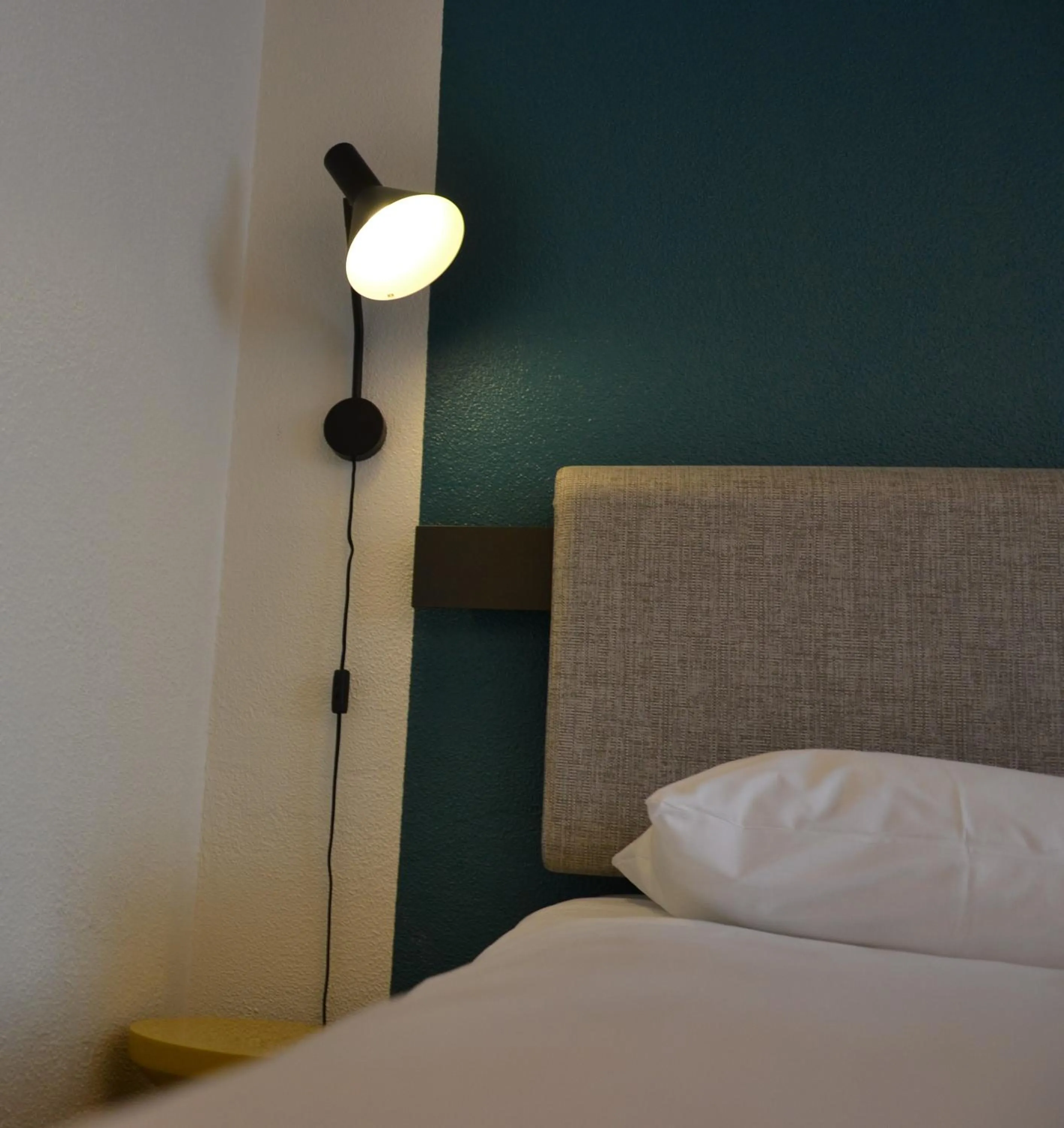 Bed in ibis Chambery