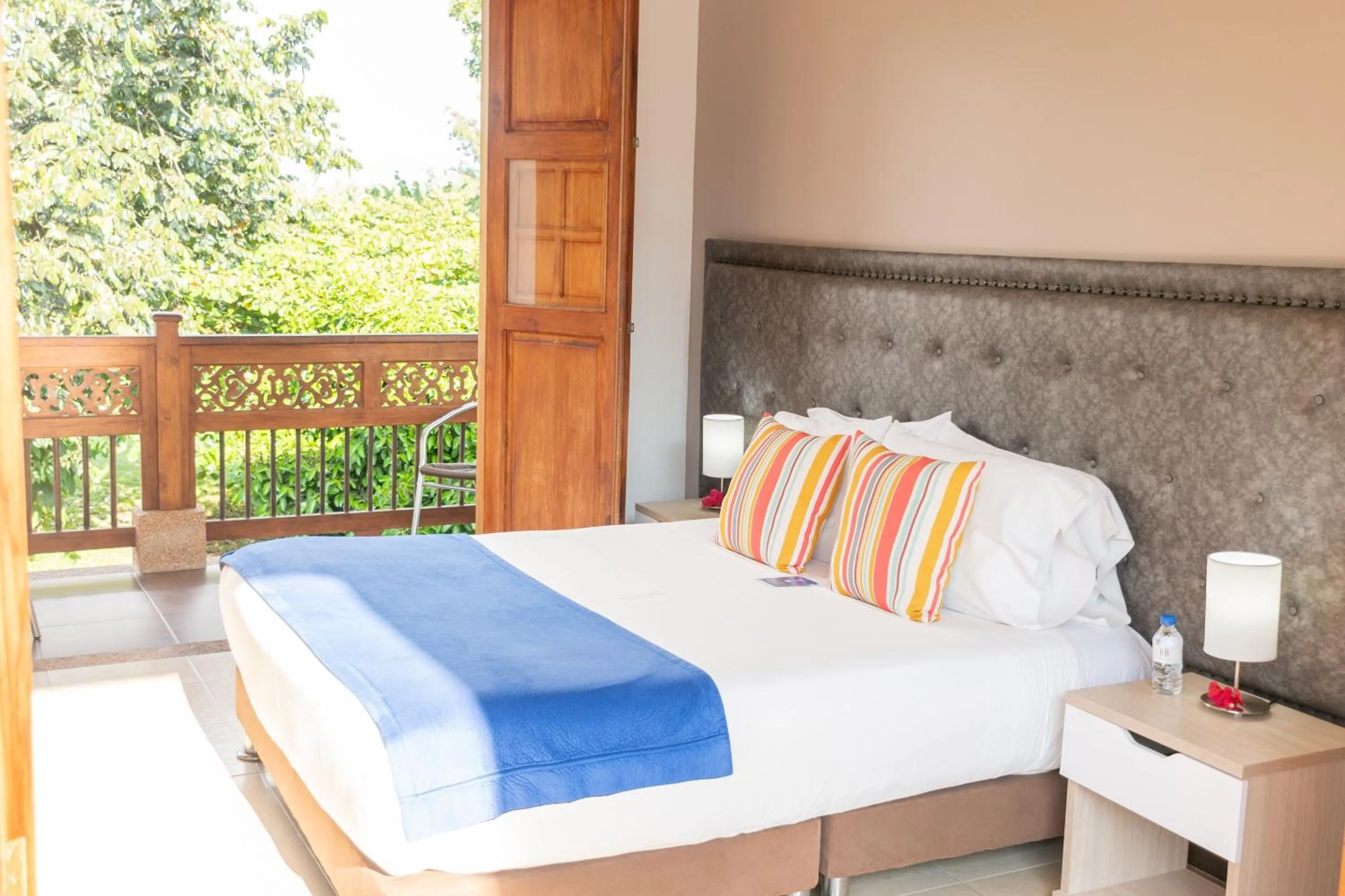 Photo of the whole room, Bed in La Herencia Hotel