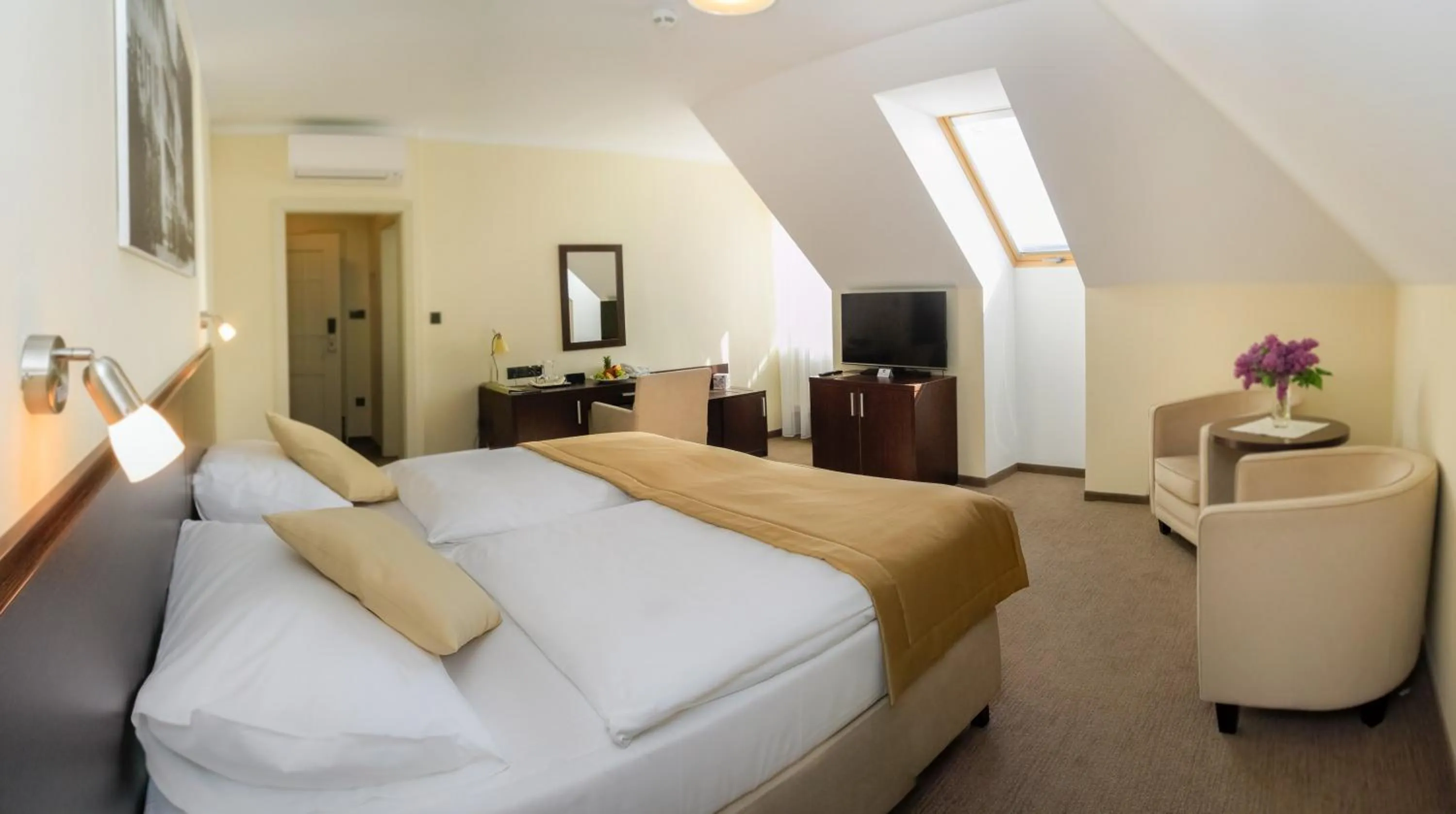 Photo of the whole room, Bed in Ensana Pro Patria