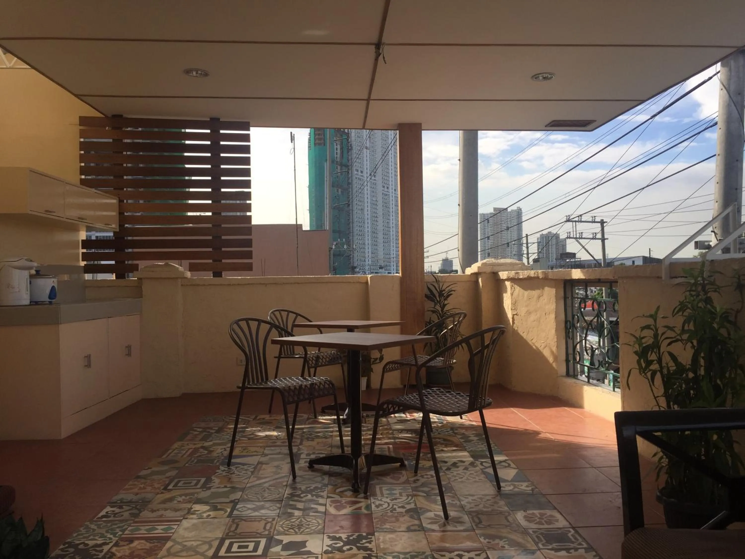 Balcony/Terrace in 1 River Central Hostel