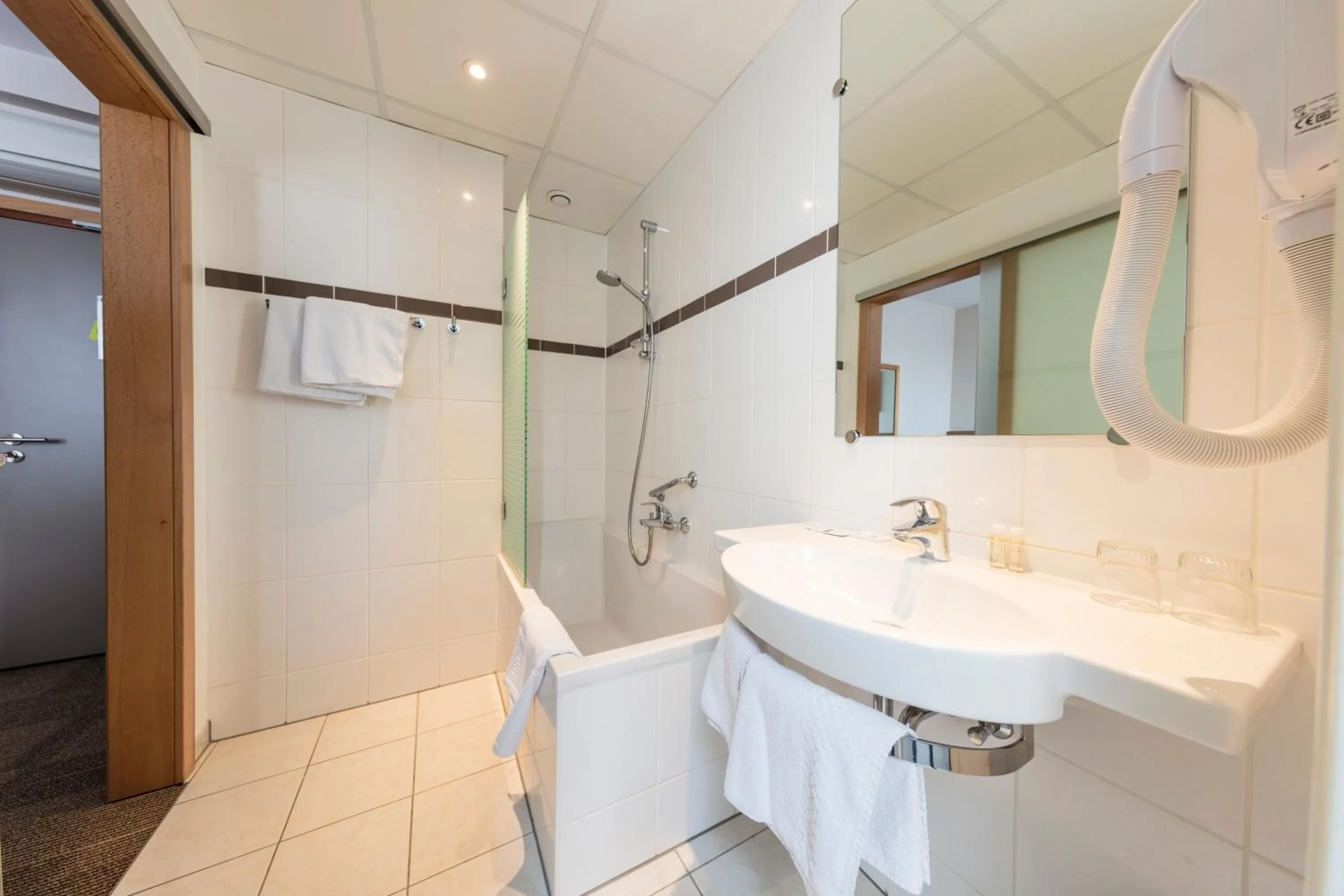 Bathroom in Hôtel Vendôme