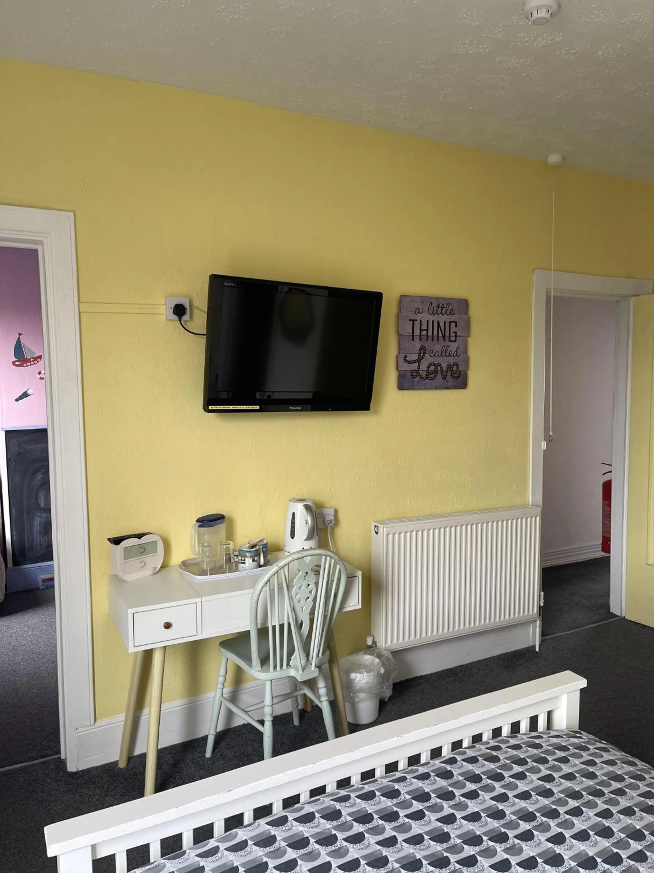 Bedroom in Henrys on the Prom