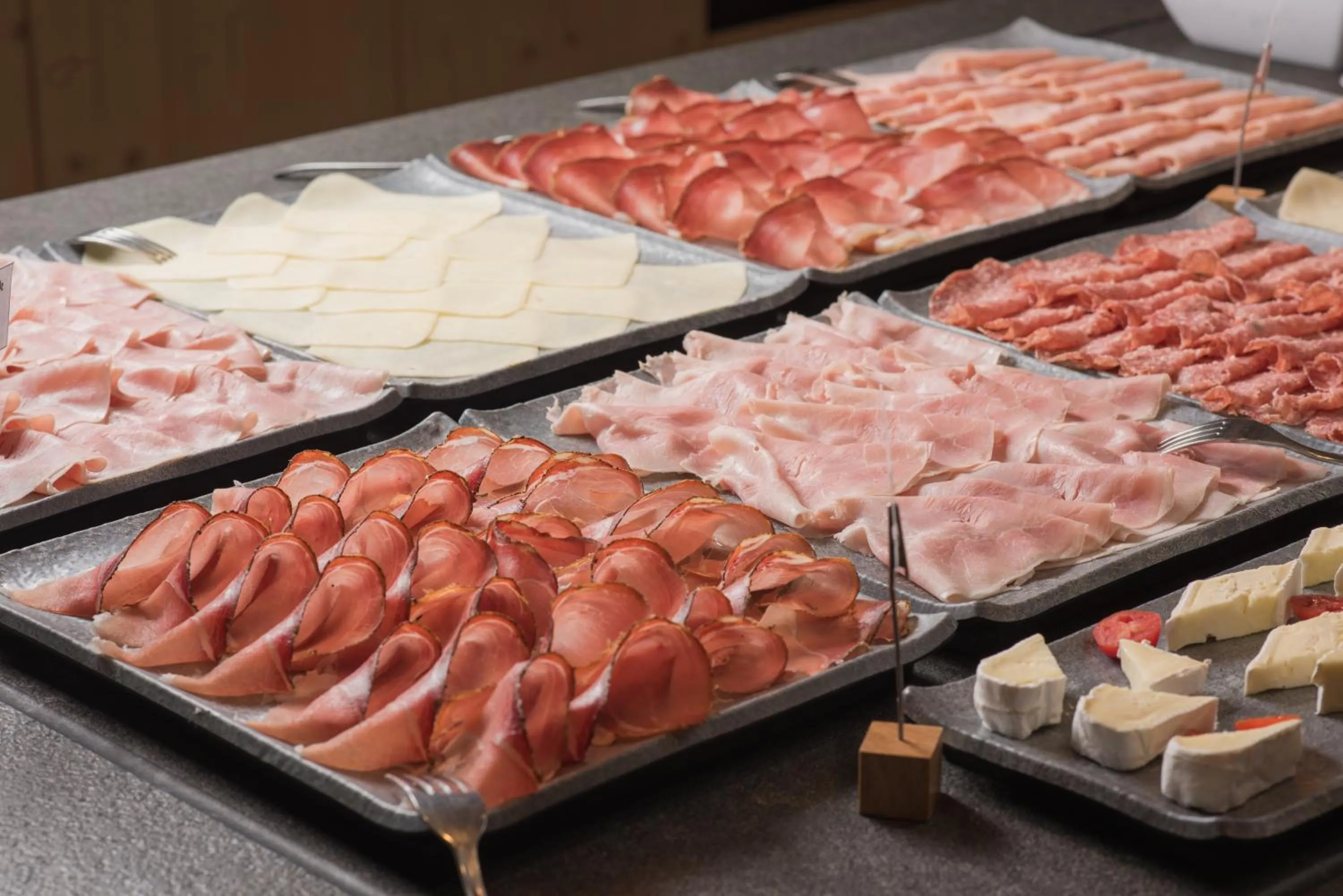 Restaurant/places to eat in Martinshof berg herz hotel