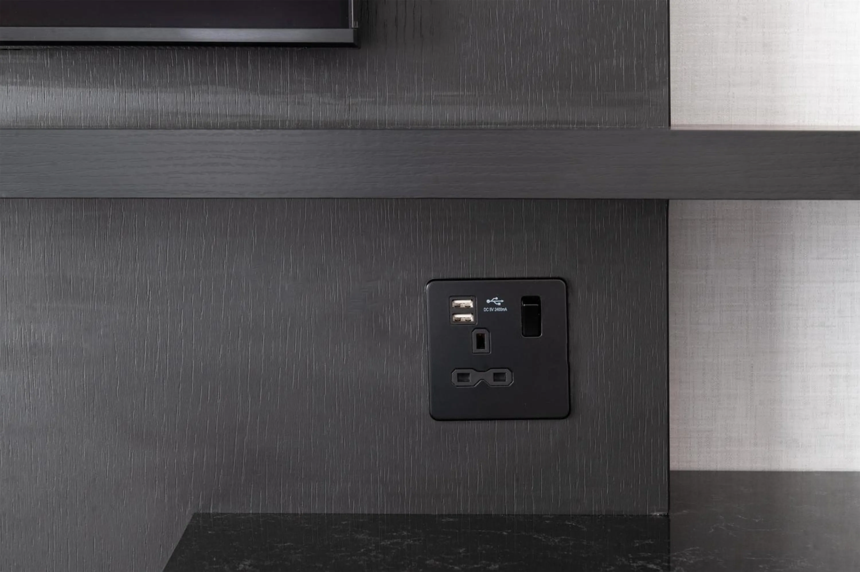 Photo of the whole room in Hilton London Olympia