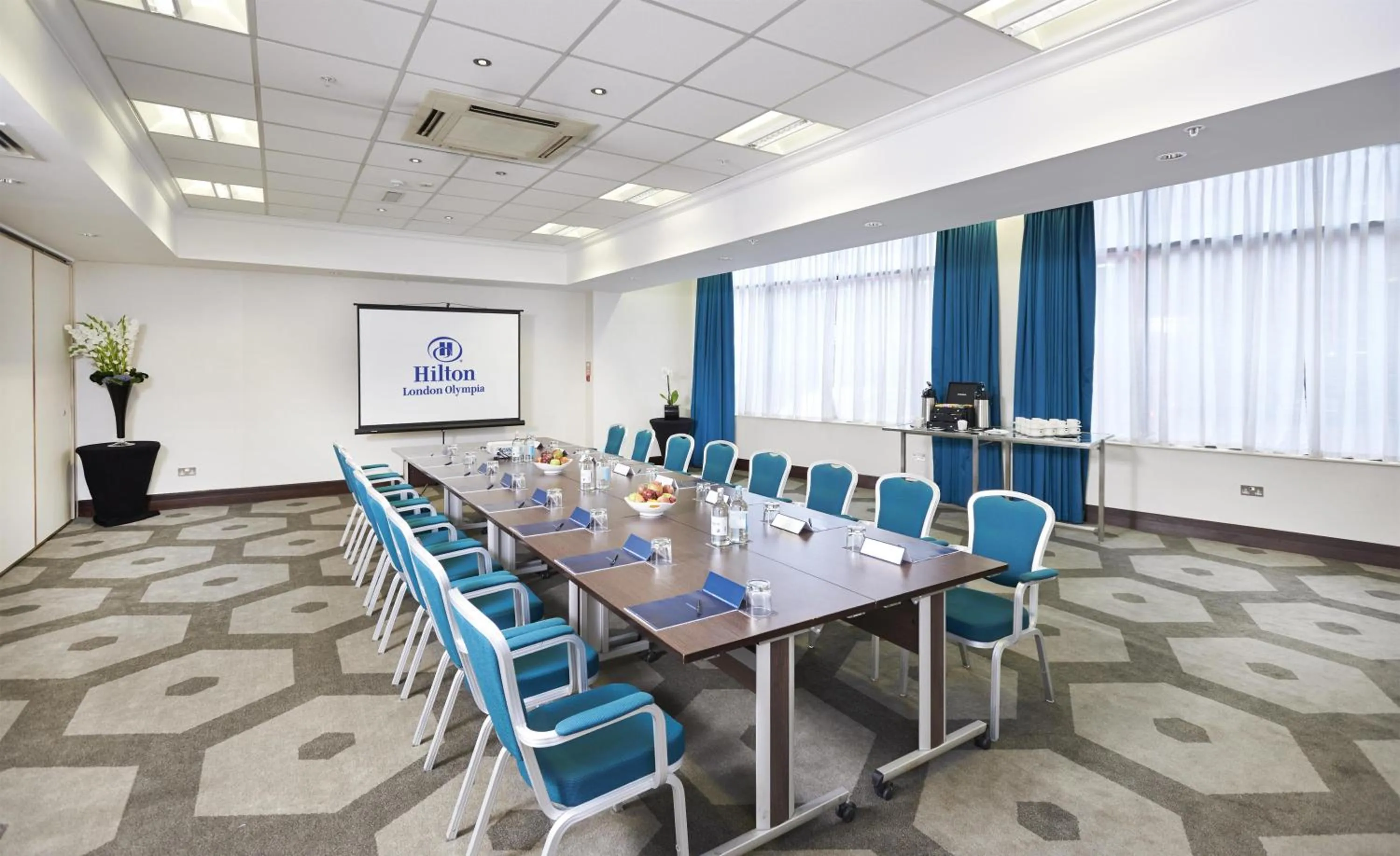 Meeting/conference room in Hilton London Olympia