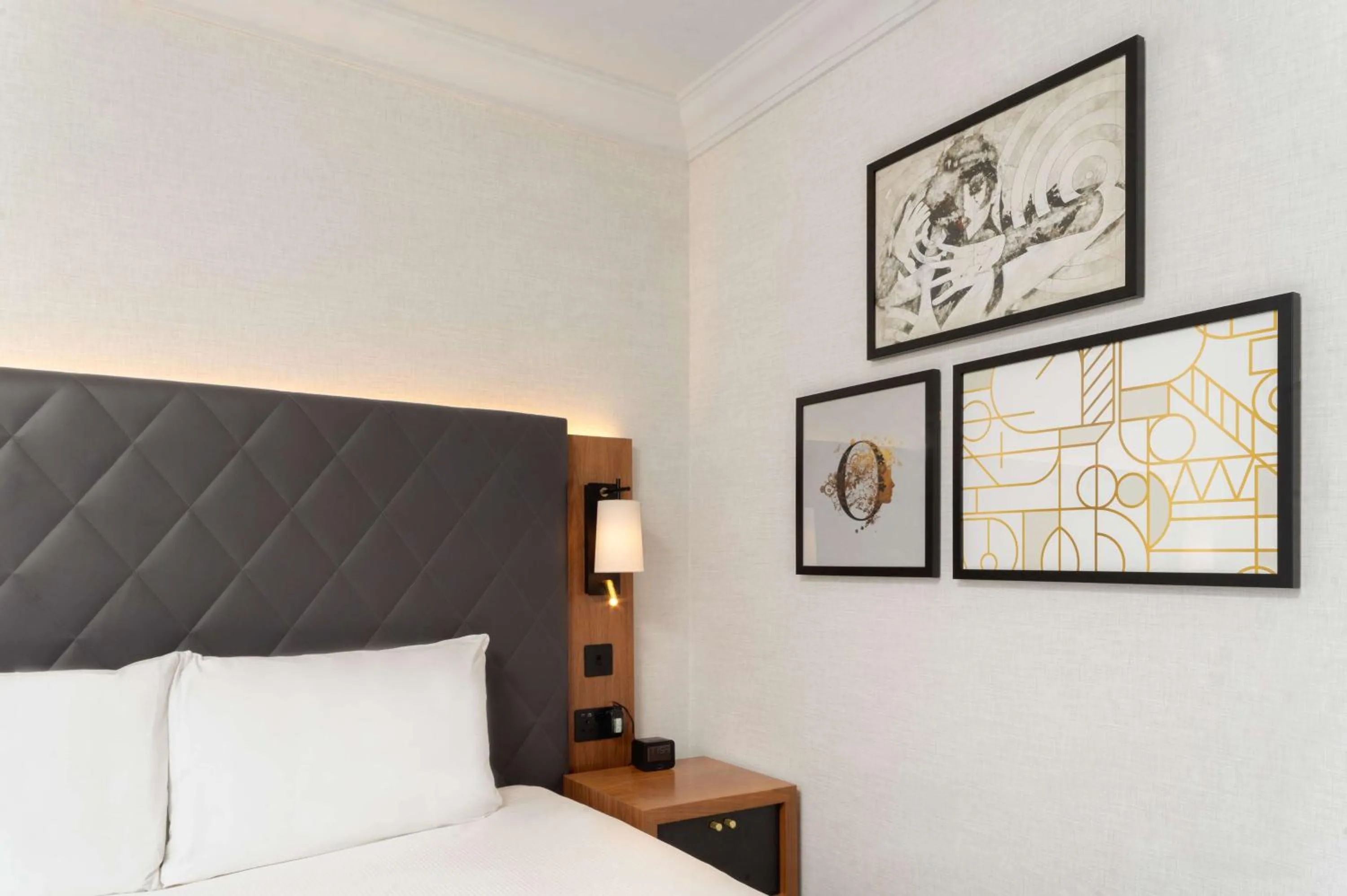 Bed in Hilton London Olympia