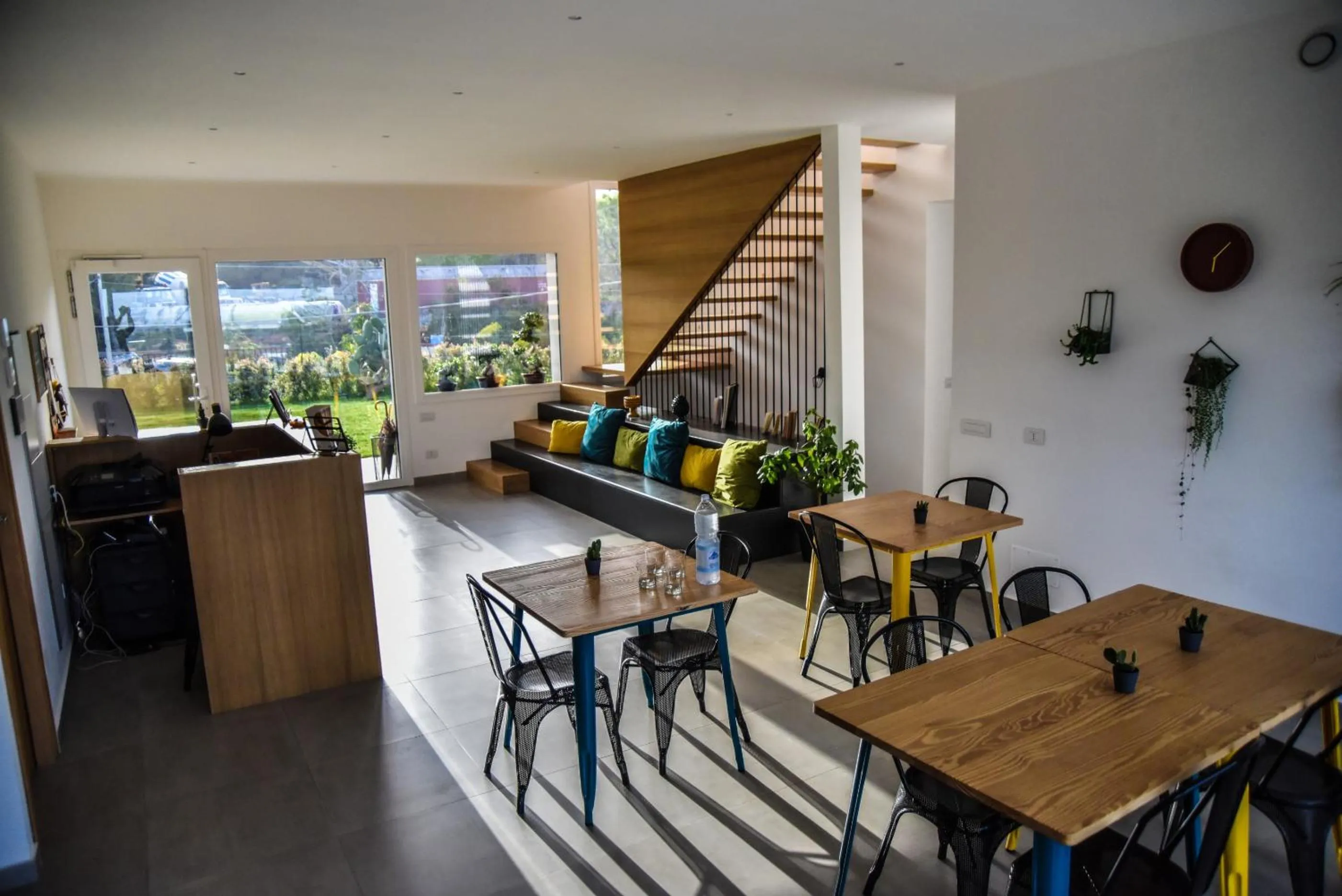 Lounge or bar in AGRO Sicily