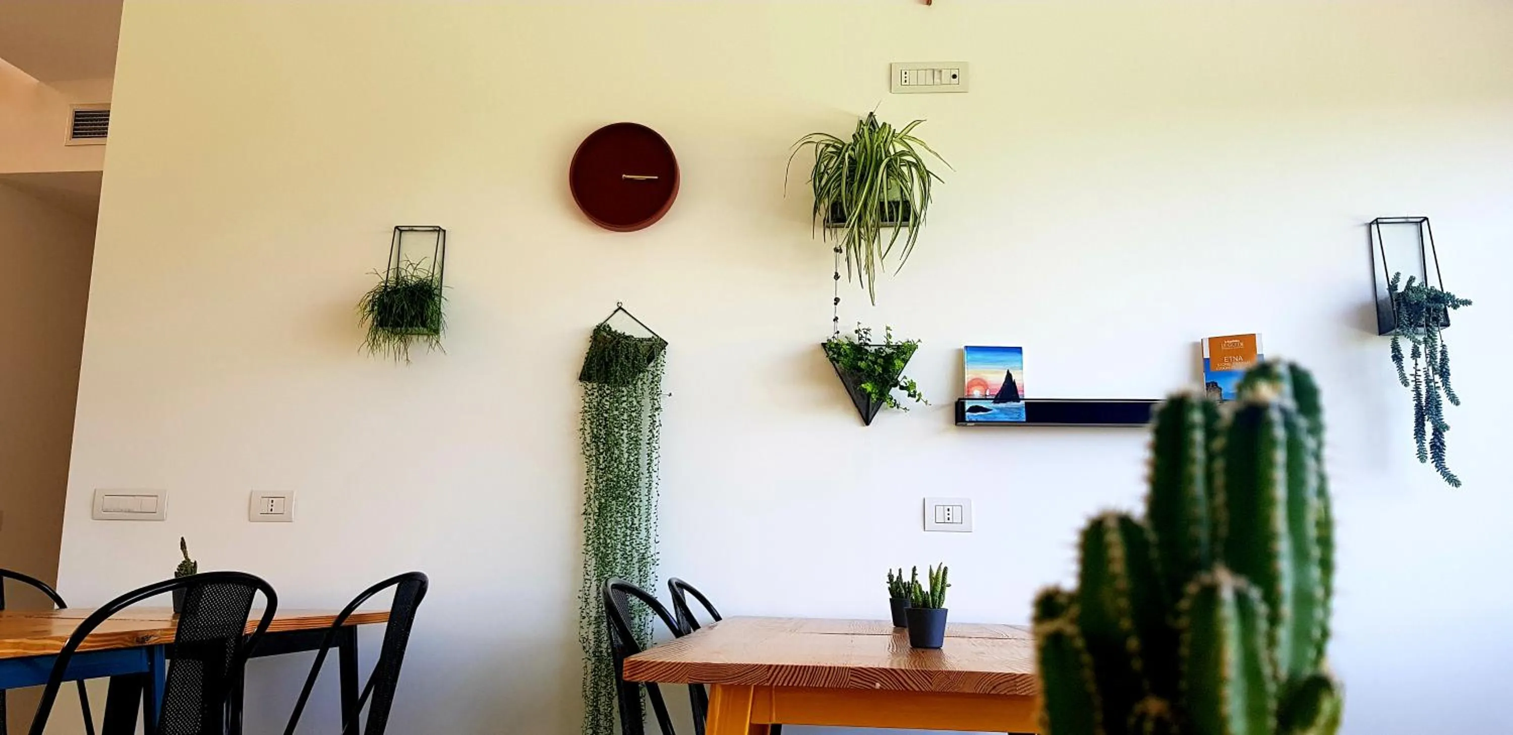 Communal lounge/ TV room in AGRO Sicily