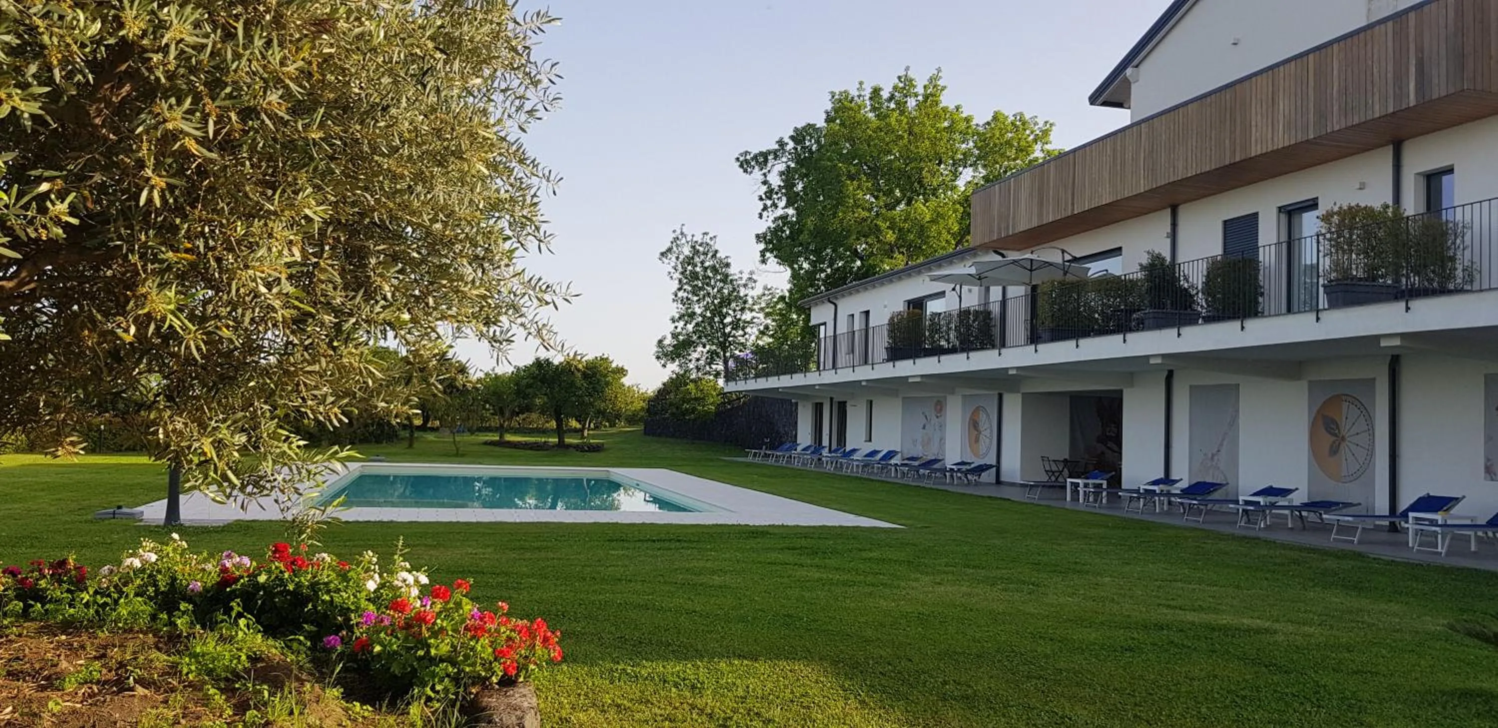 Pool view in AGRO Sicily