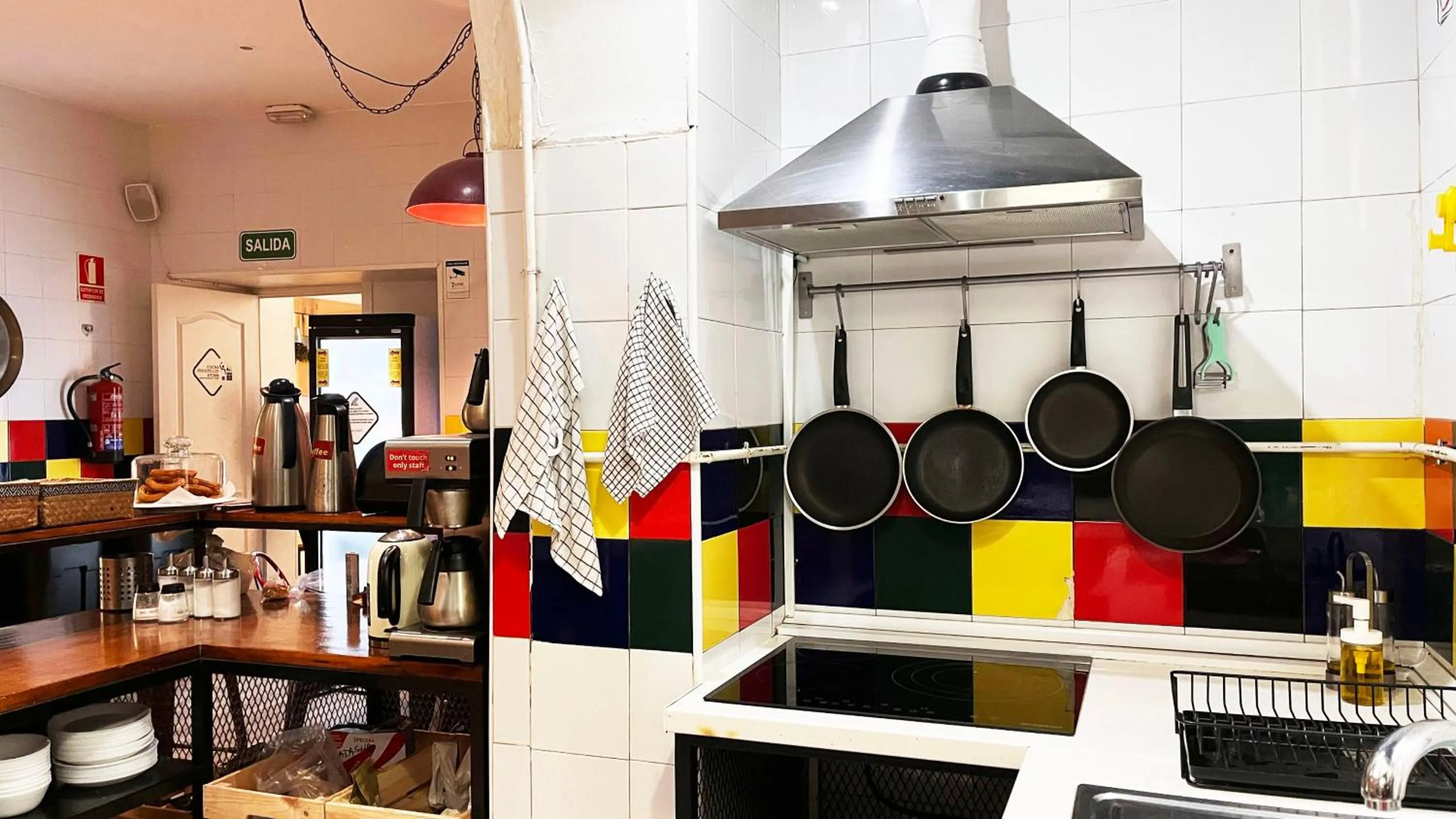 Communal kitchen in Way Hostel Madrid