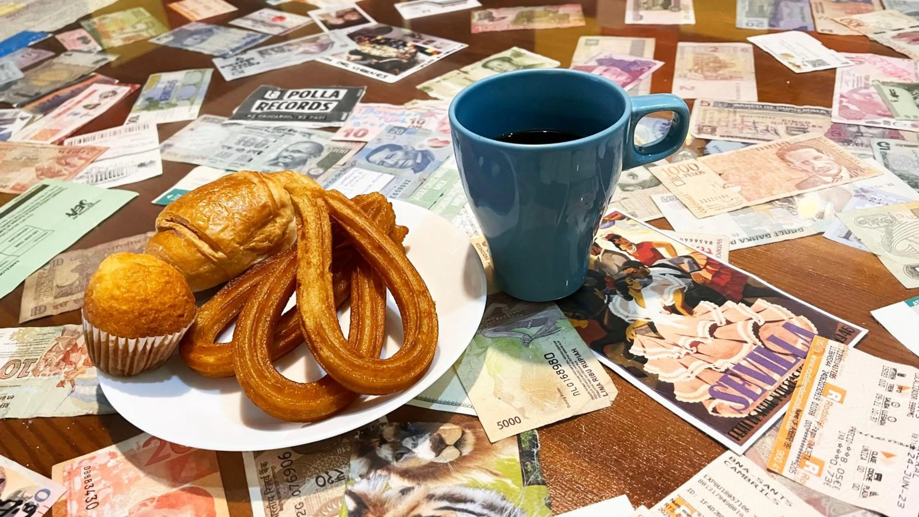 Breakfast in Way Hostel Madrid