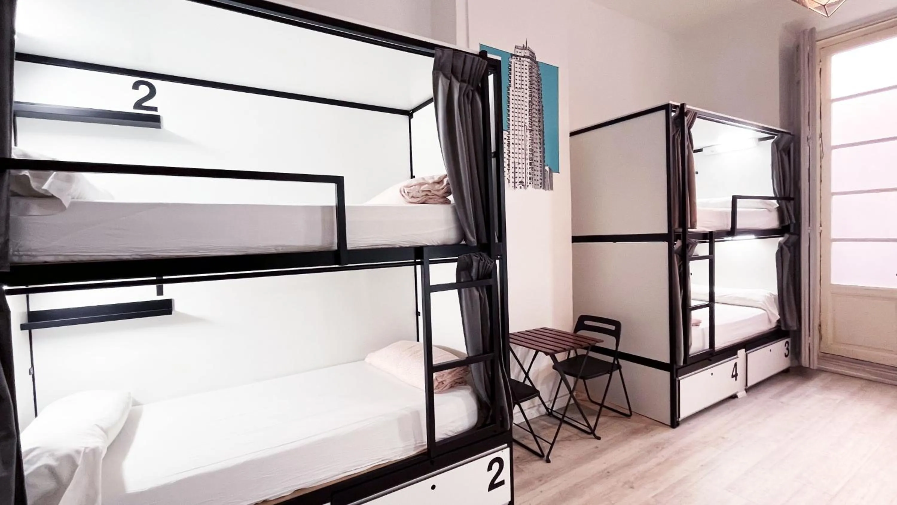 Photo of the whole room, Bed in Way Hostel Madrid