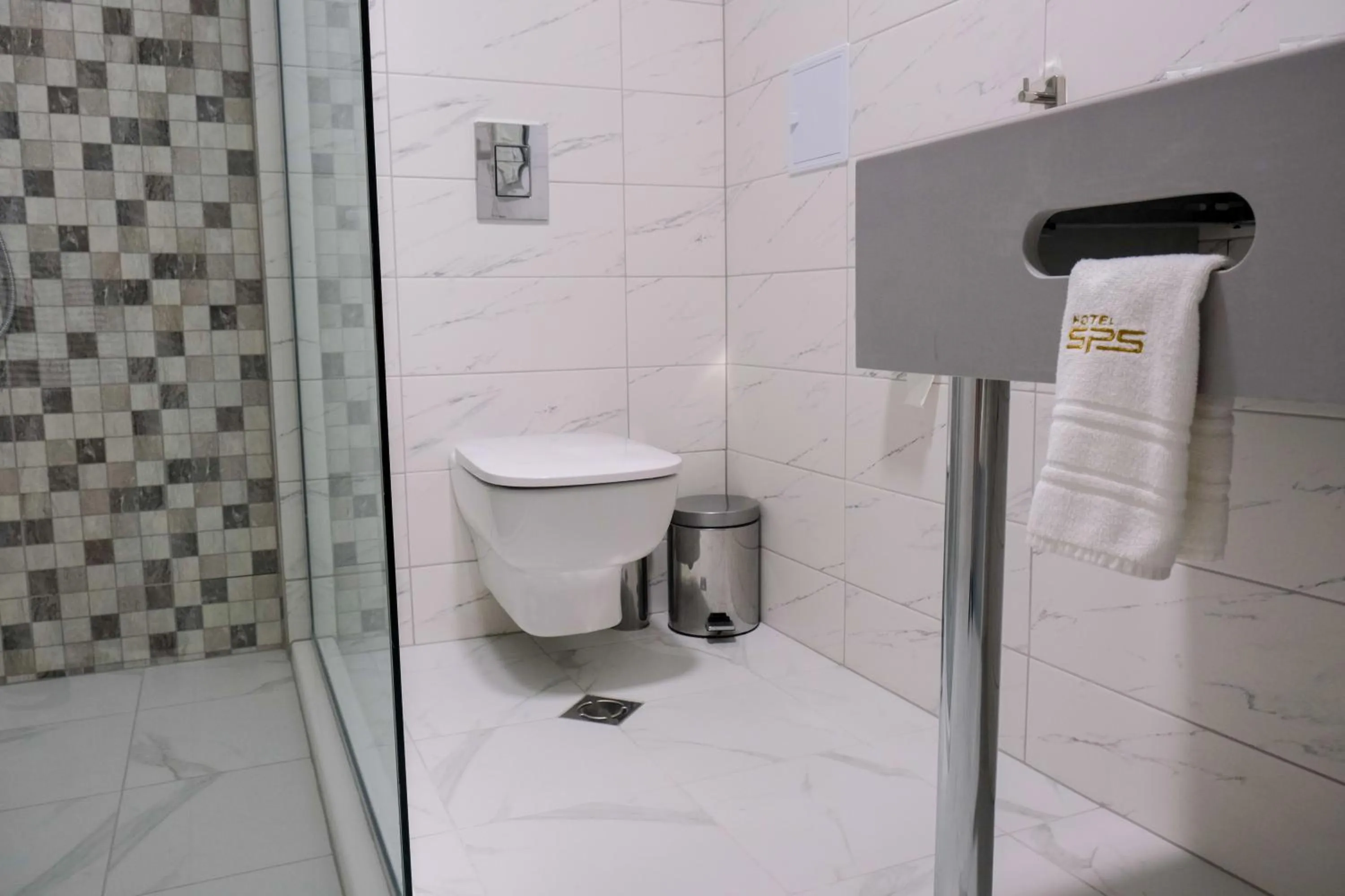Bathroom in SPS Hotel