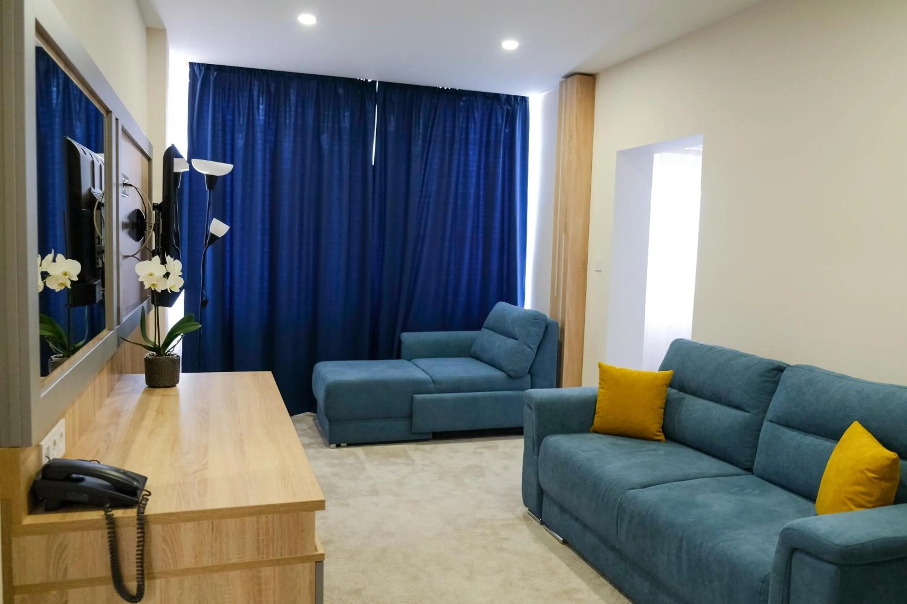 Living room in SPS Hotel