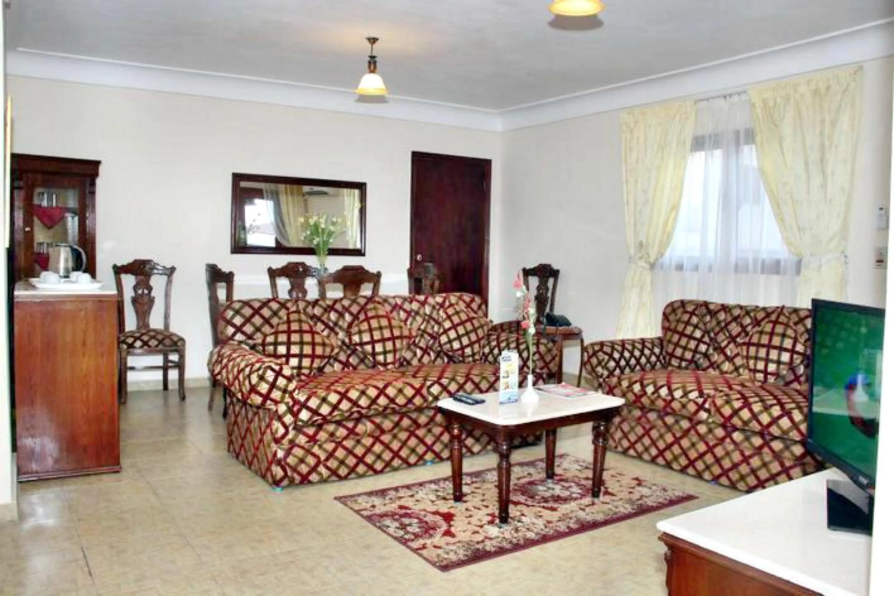 TV and multimedia in Alexandria Mediterranean Suites