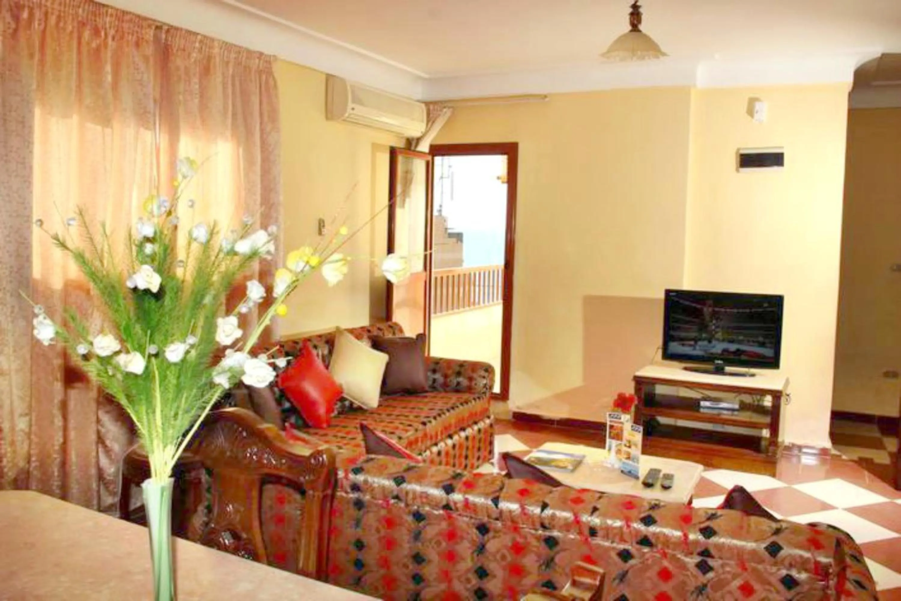 Coffee/tea facilities in Alexandria Mediterranean Suites