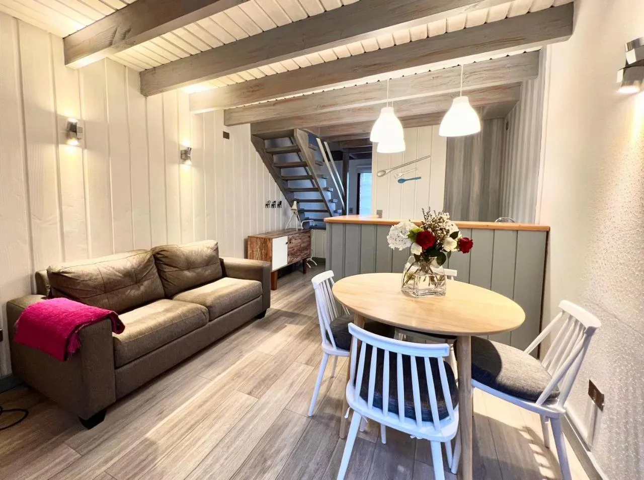 Dining area in Hotel Frutillar