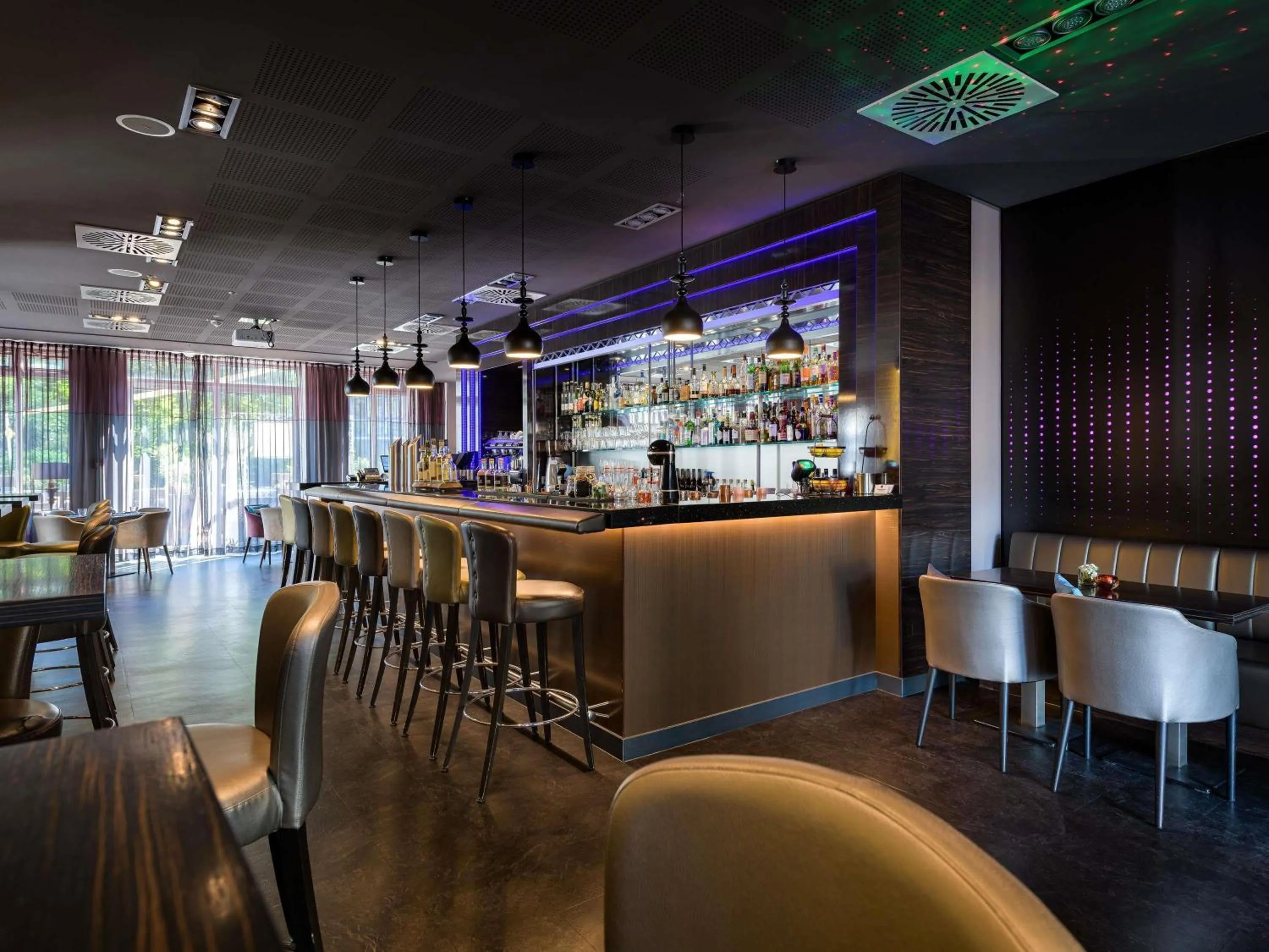 Property building in Pullman Munich