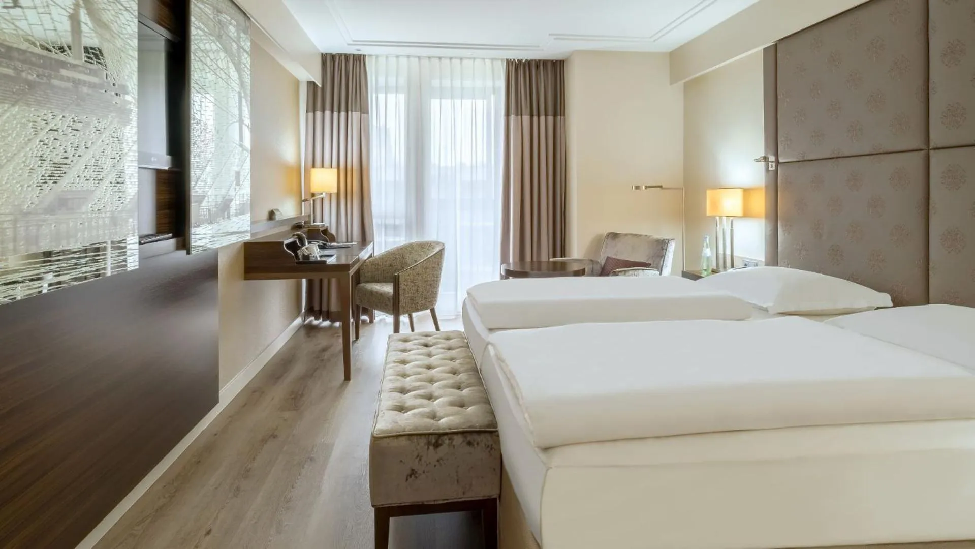 Bedroom, Bed in Pullman Munich