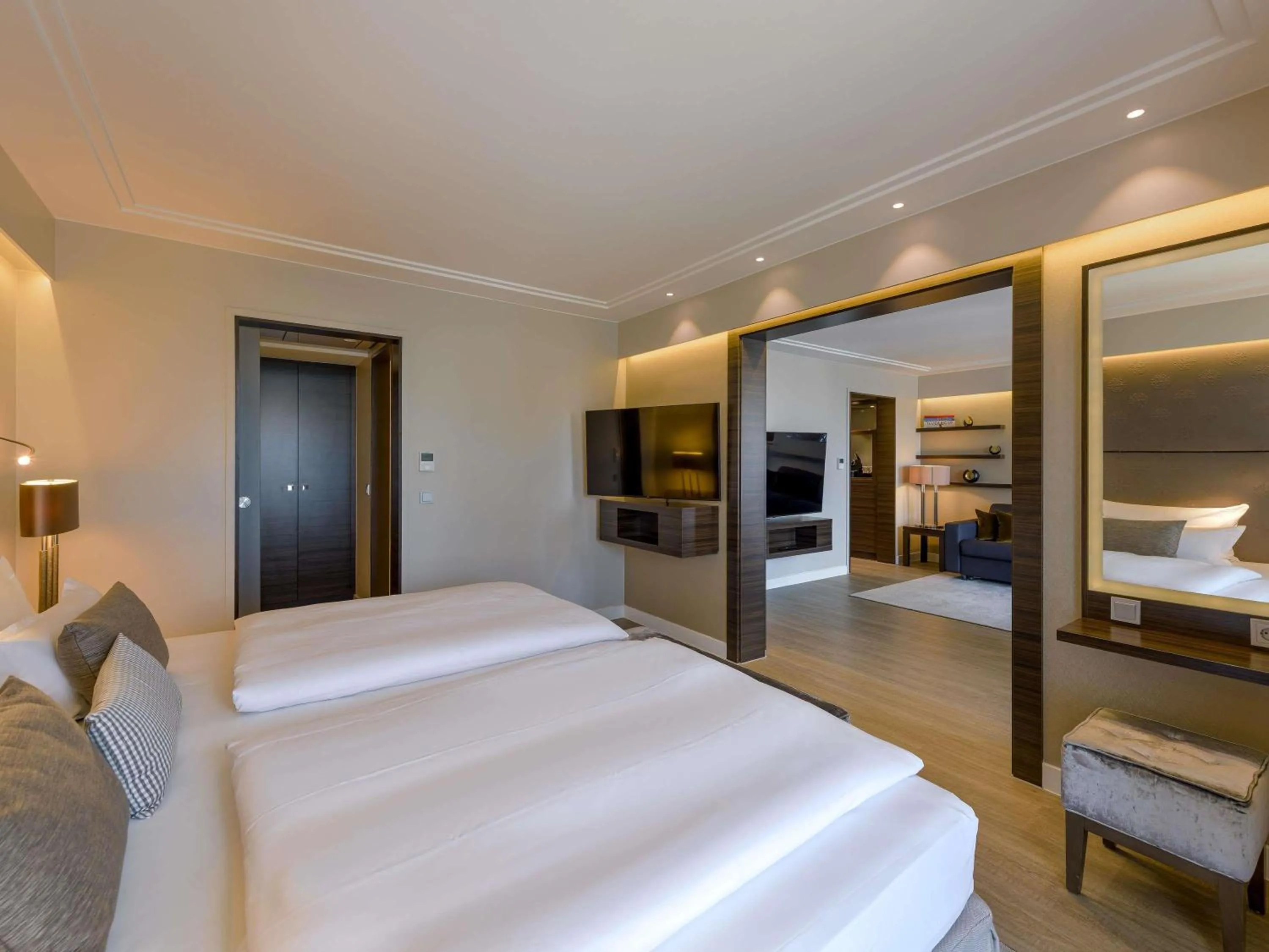 Bedroom, Bed in Pullman Munich