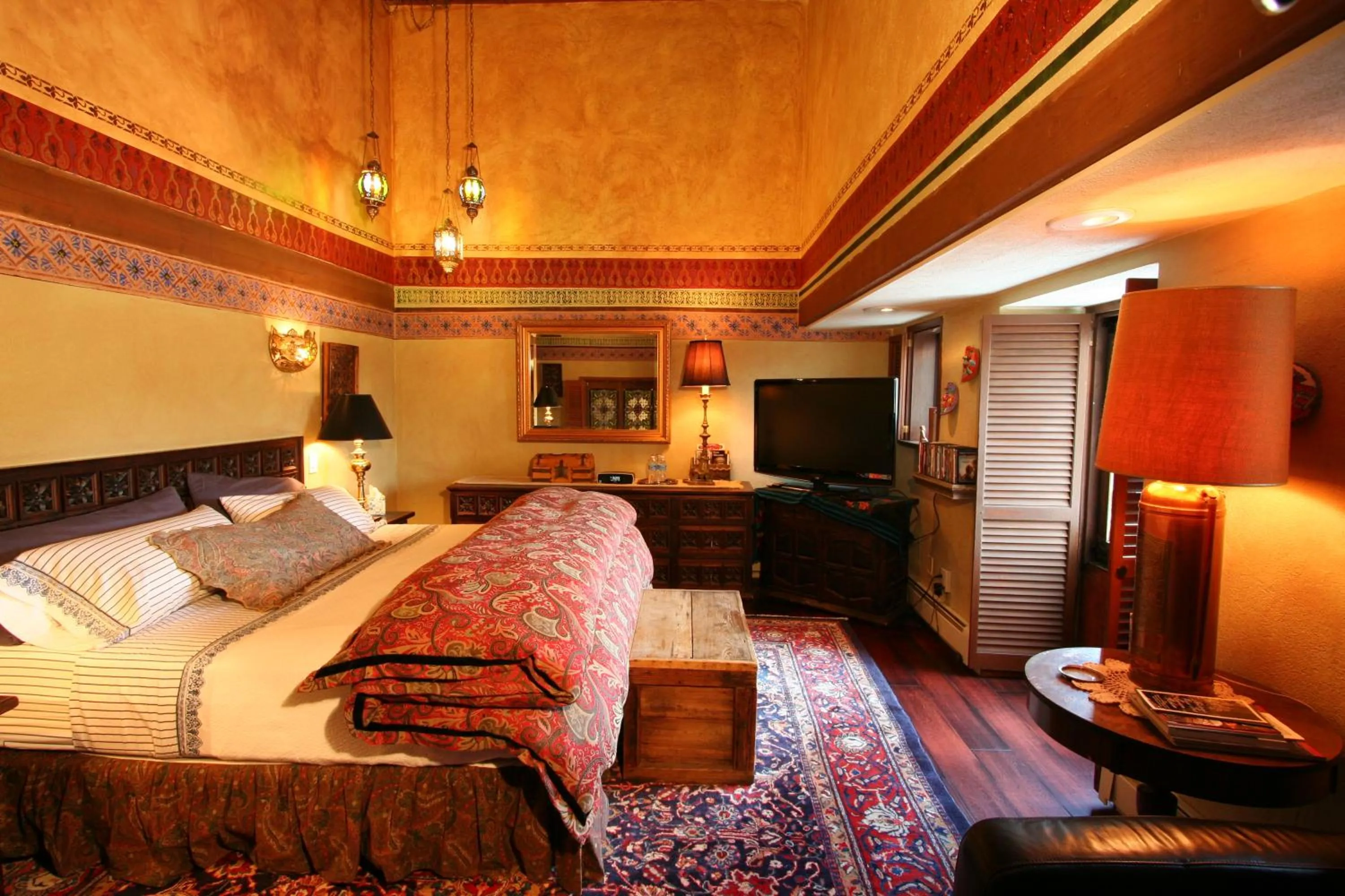 Bed in Alpenhof Bed & Breakfast