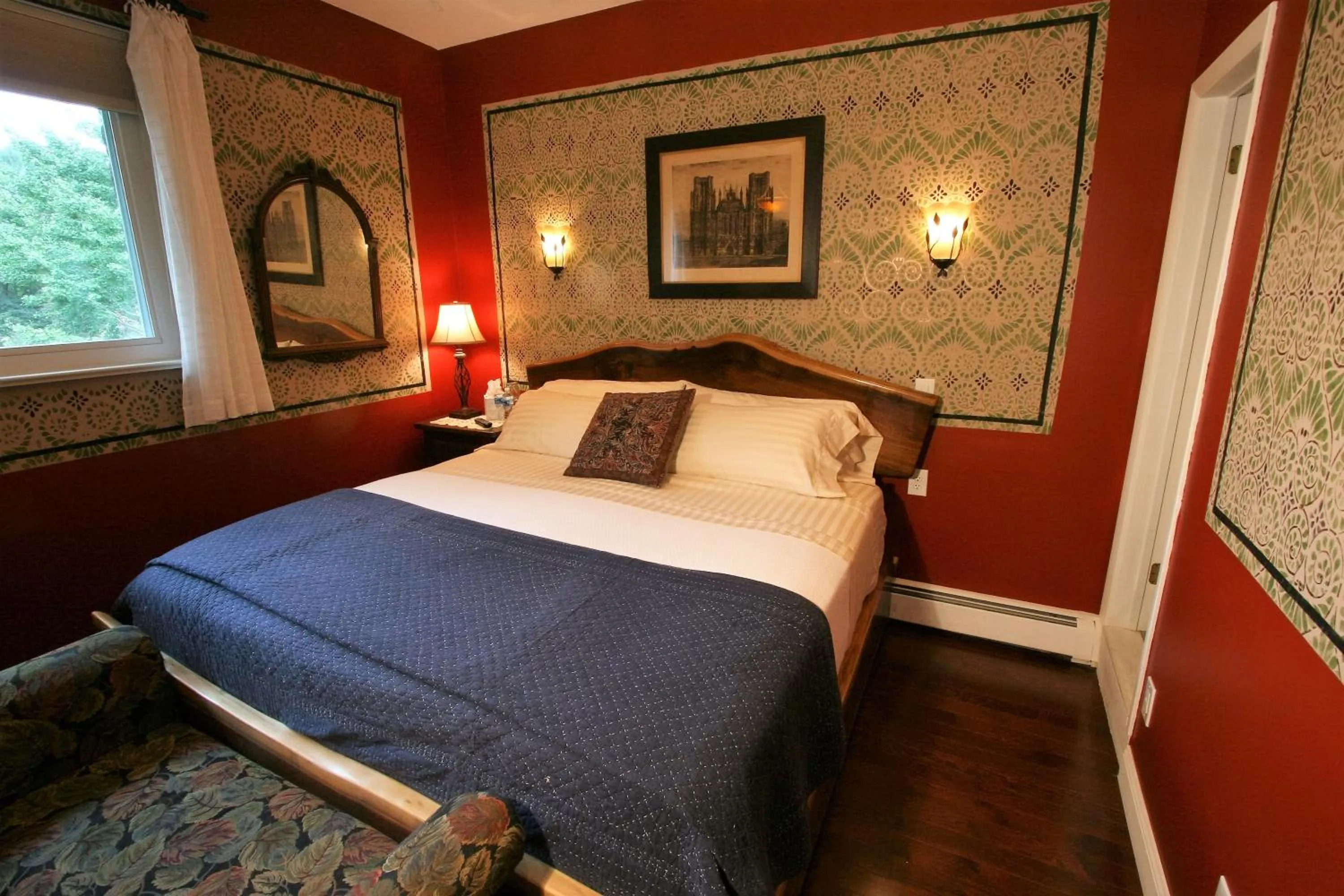 Bed in Alpenhof Bed & Breakfast