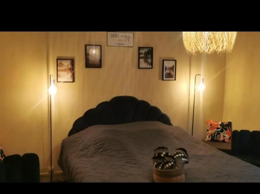 Bed in Chambres d'hôtes Chez Valérie Garage motos et vélos