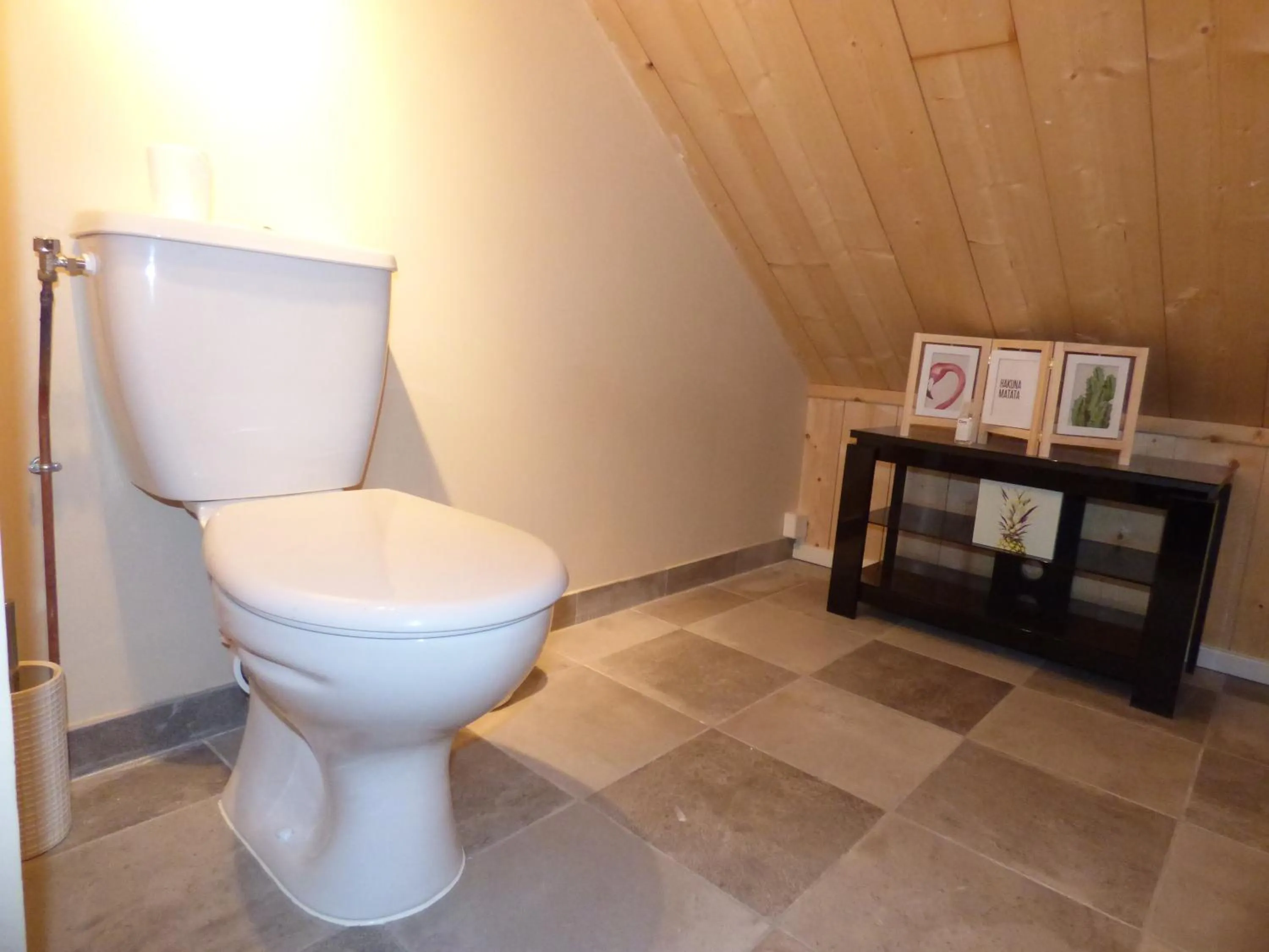 Chambres d'hôtes Chez Valérie Garage motos et vélos