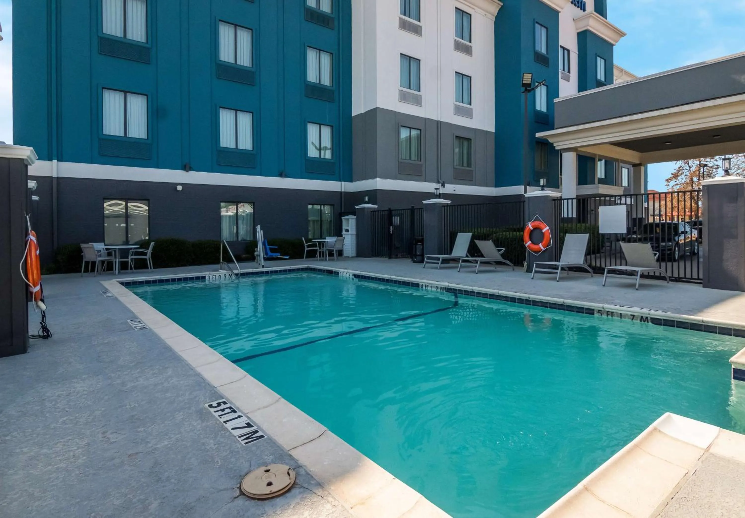 Pool view in Best Western Eastland