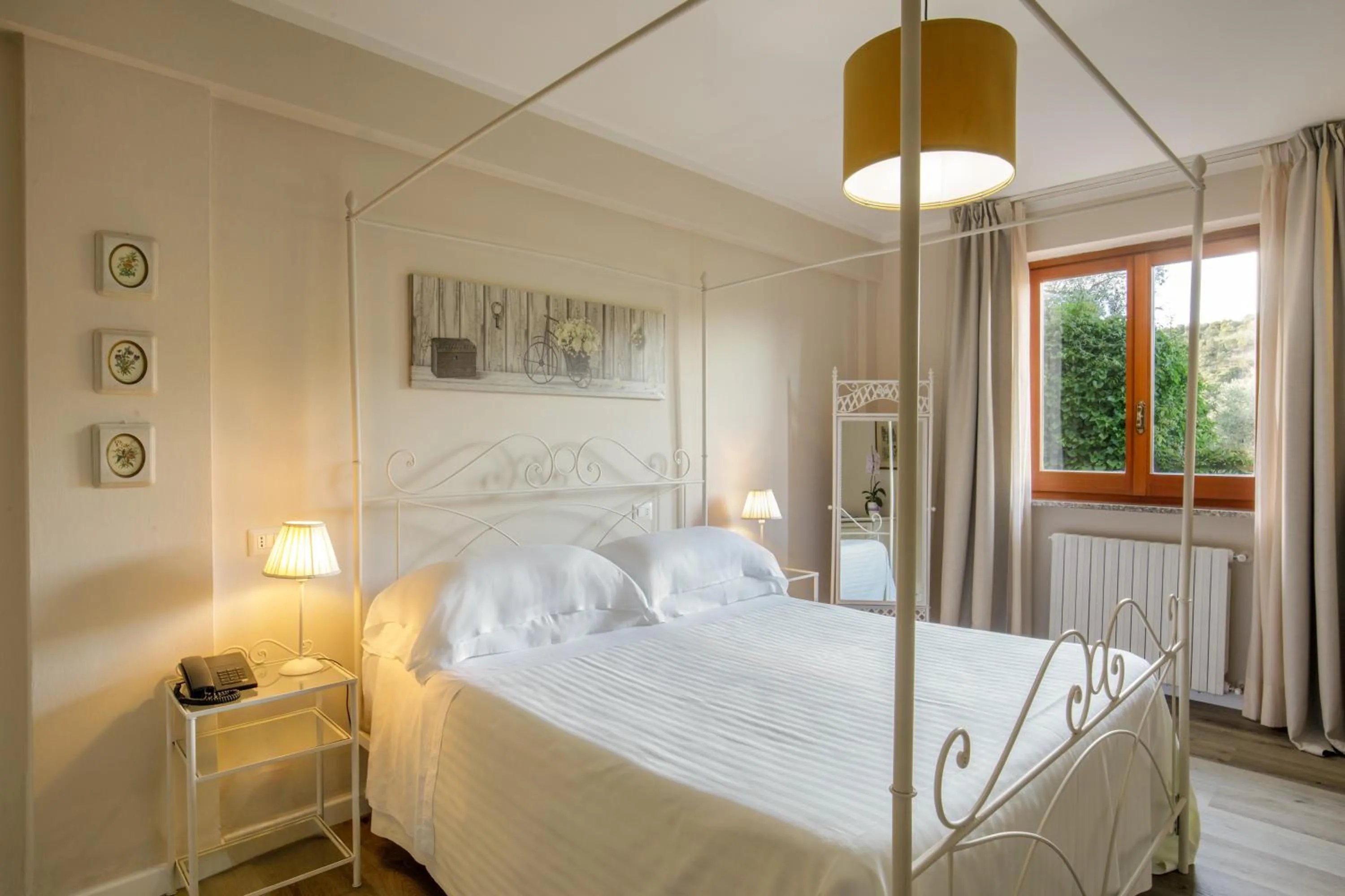 Bedroom, Bed in Valle Del Buttero