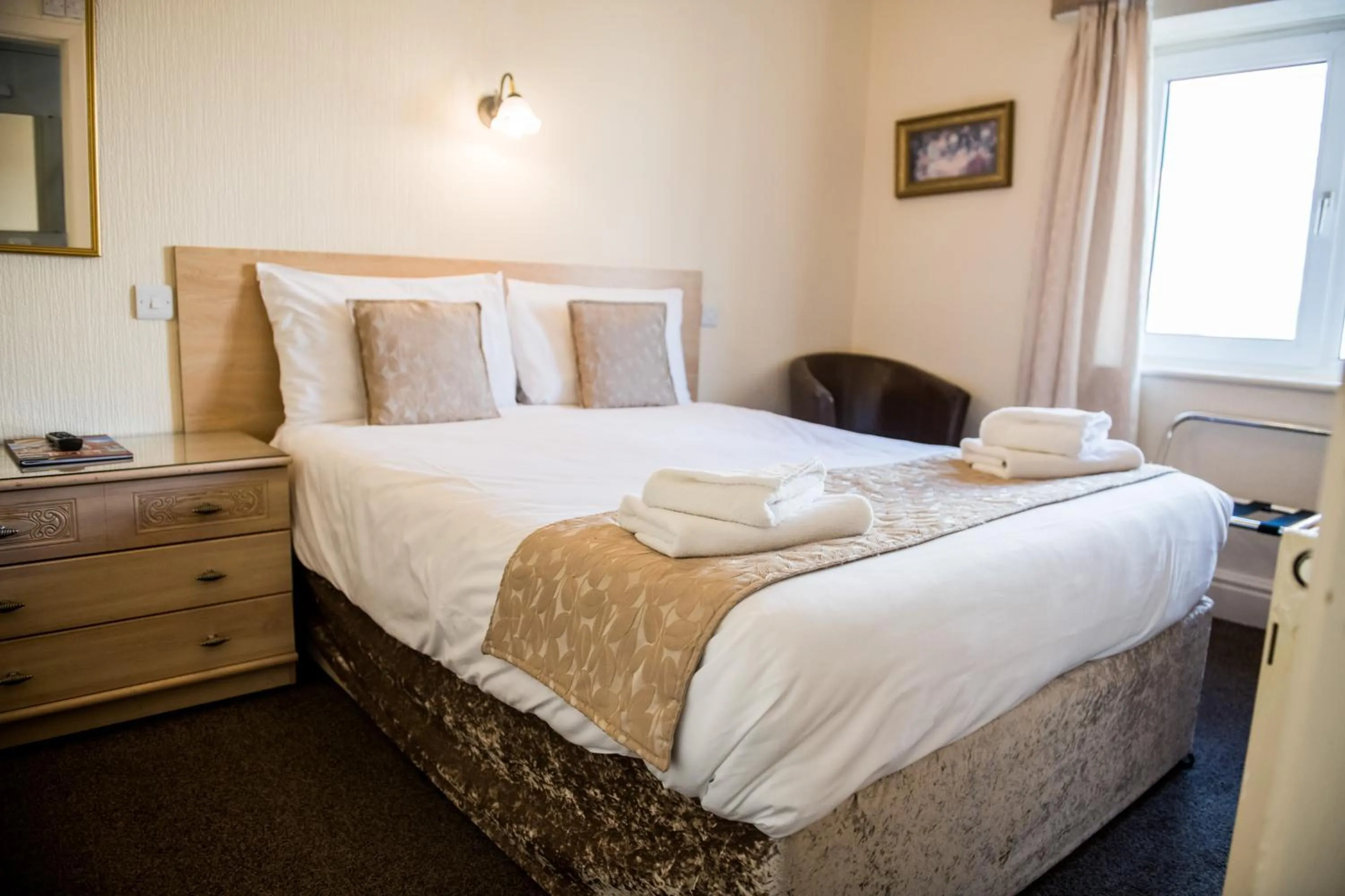 Bedroom, Bed in Clifton Park Hotel - Adults Only