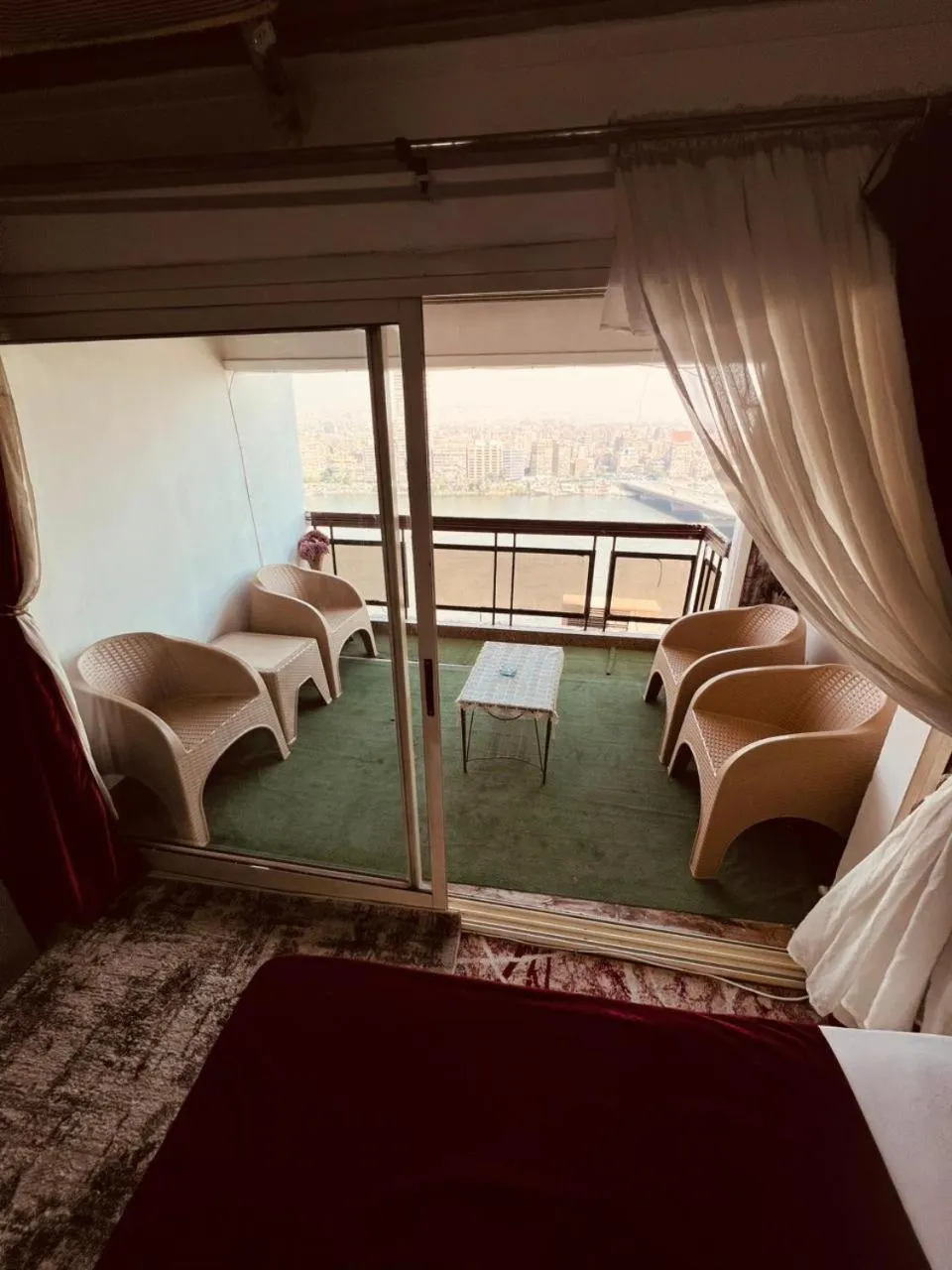 Seating area, Bed in Nile Star Suites &Apartment