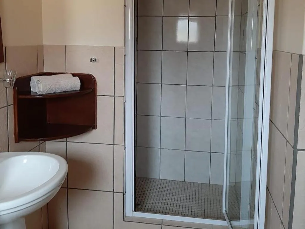 Shower in Goibib Mountain Lodge