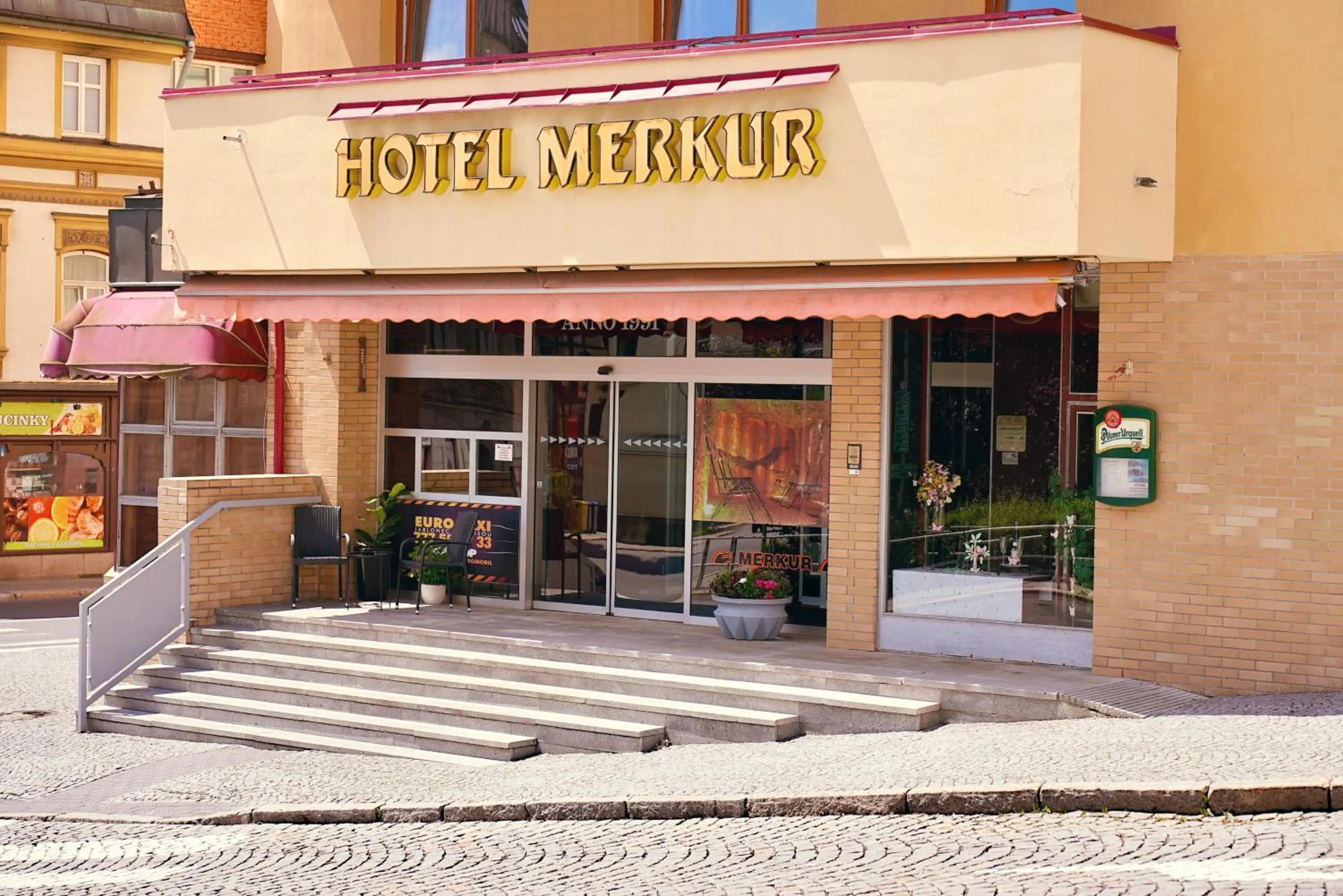 Property building in Hotel Merkur - Jablonec nad Nisou