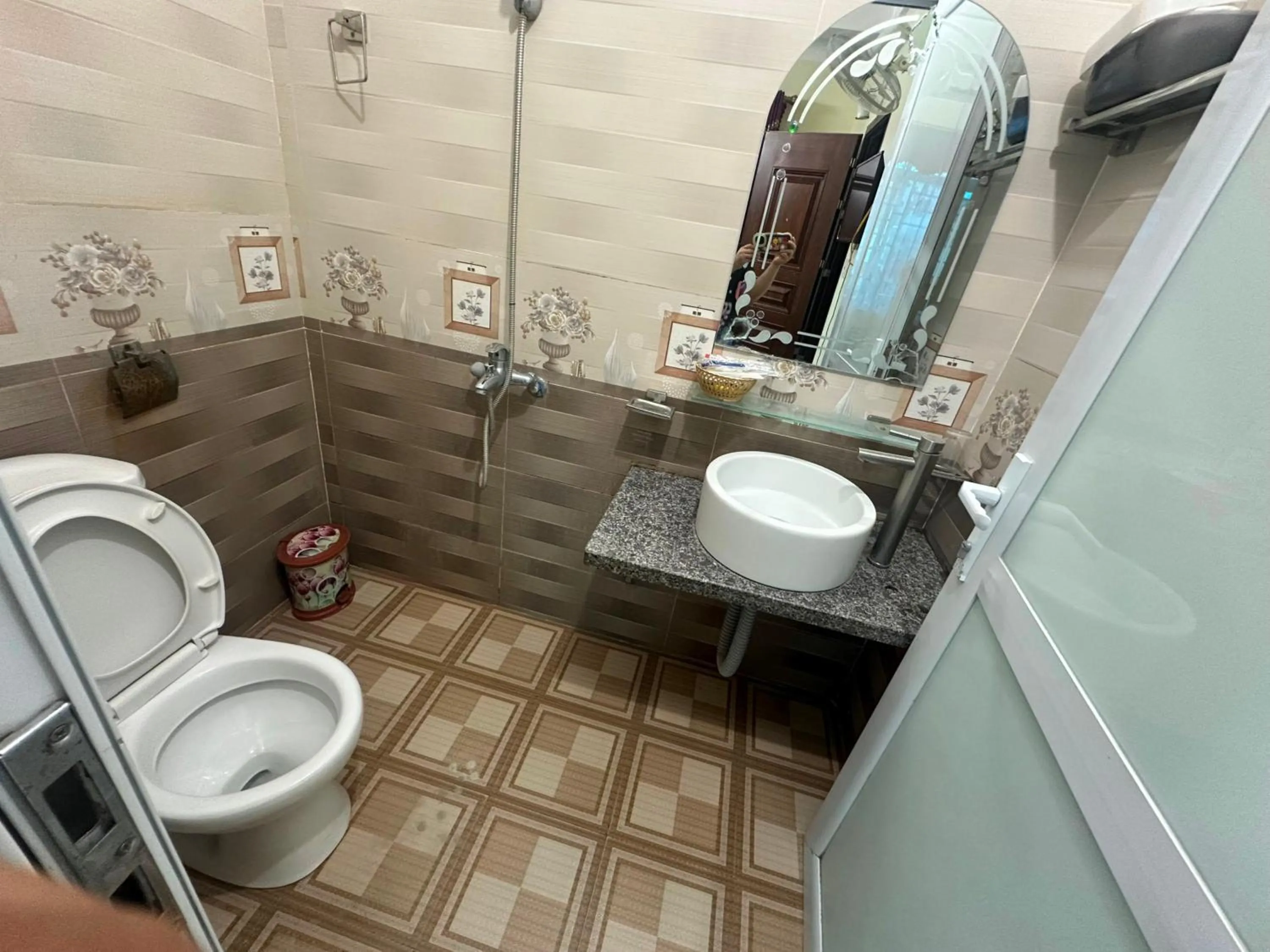 Bathroom in Kien Thao Hotel