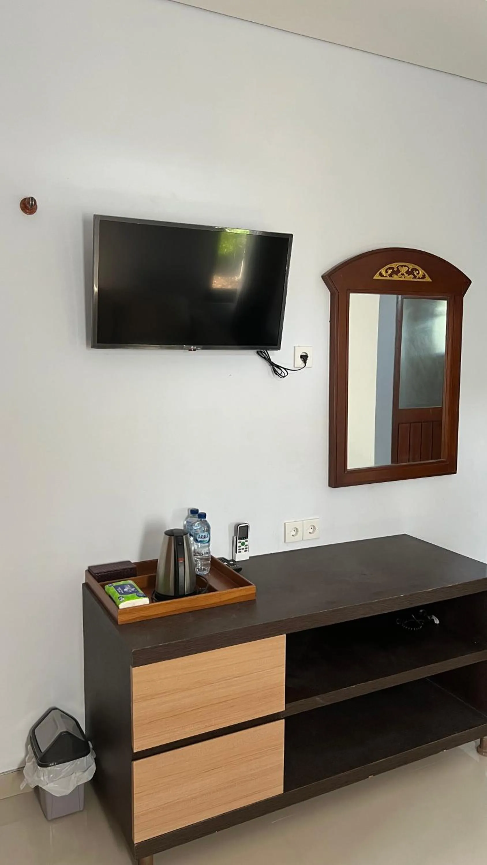 Mandhasativa Homestay