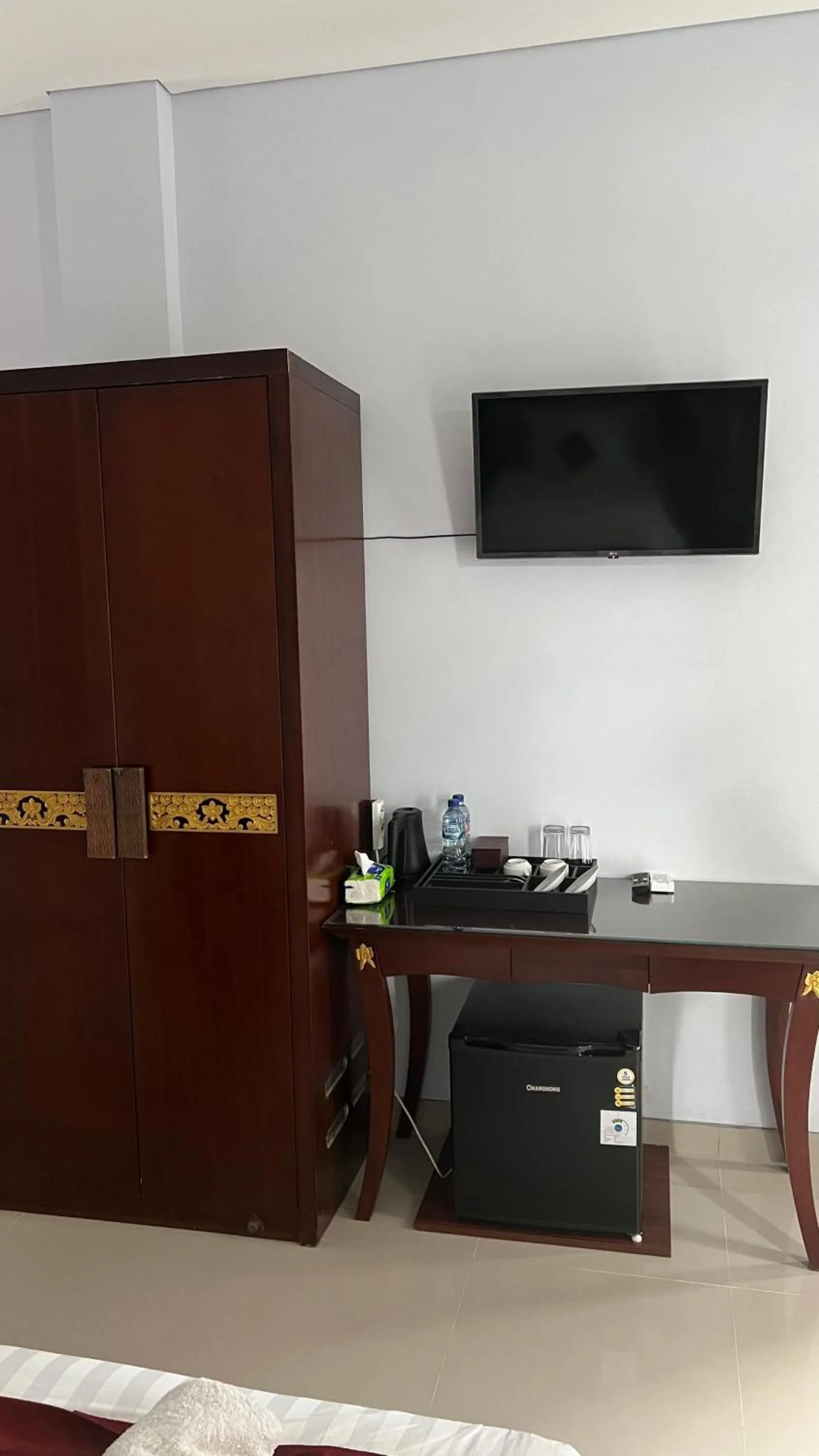 TV and multimedia in Mandhasativa Homestay