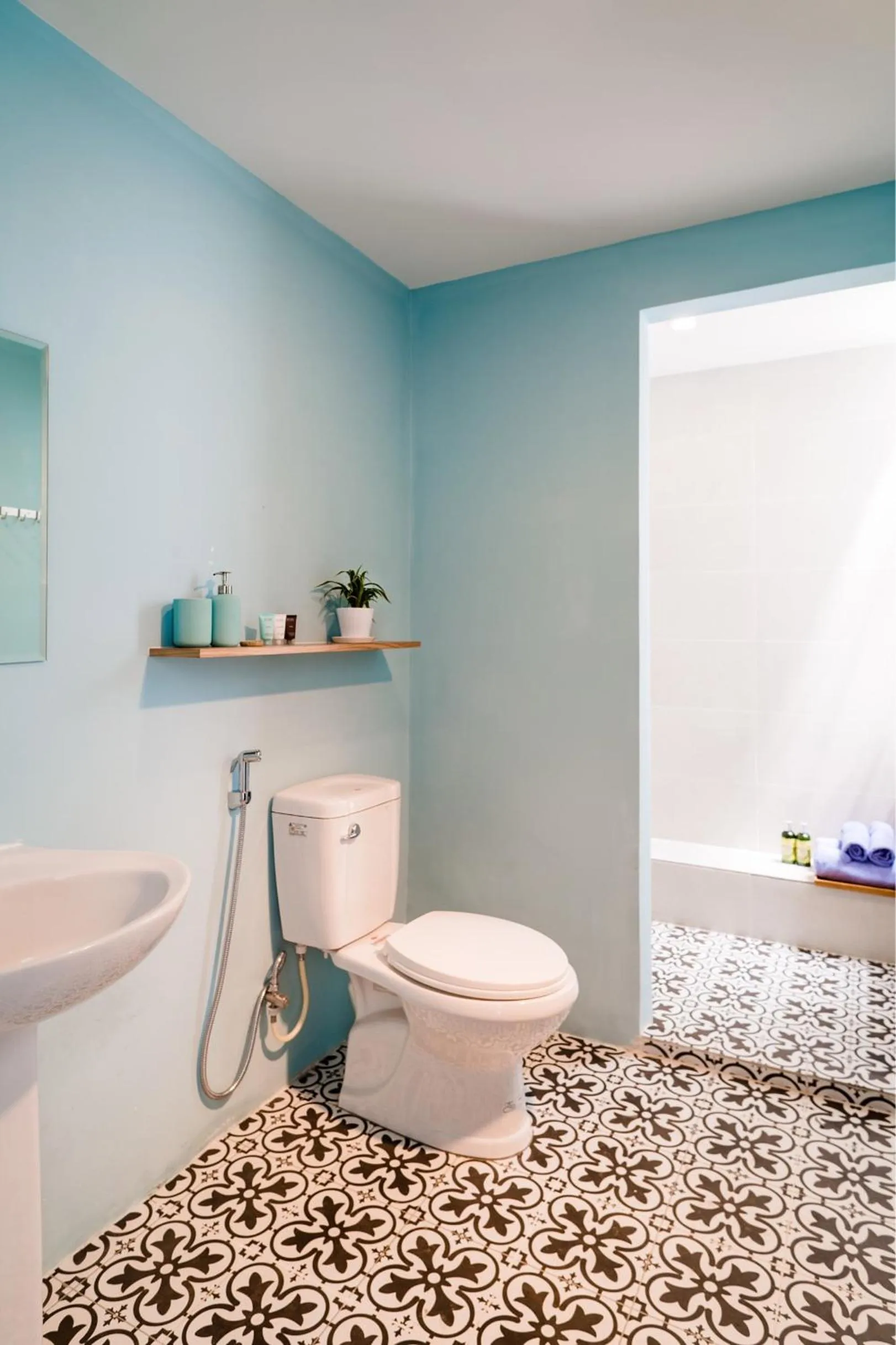 Toilet in AYA Homestay