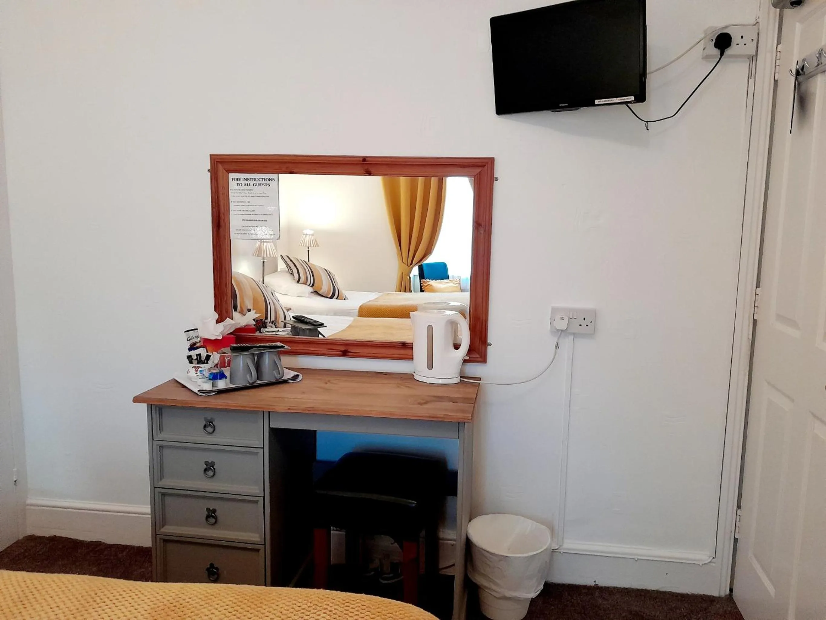 Bedroom, Bed in The Clovelly