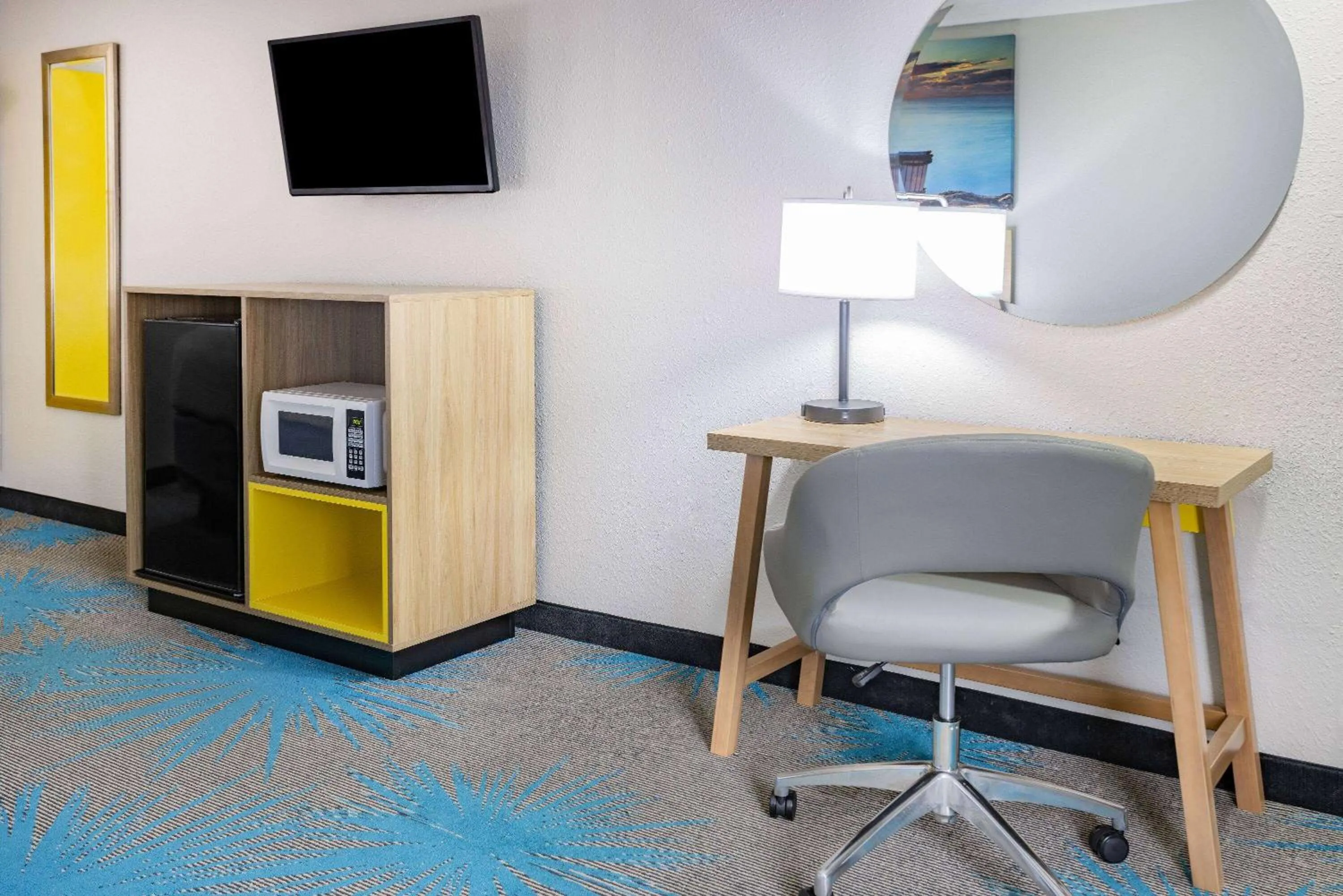 Photo of the whole room in Days Inn by Wyndham Barnwell