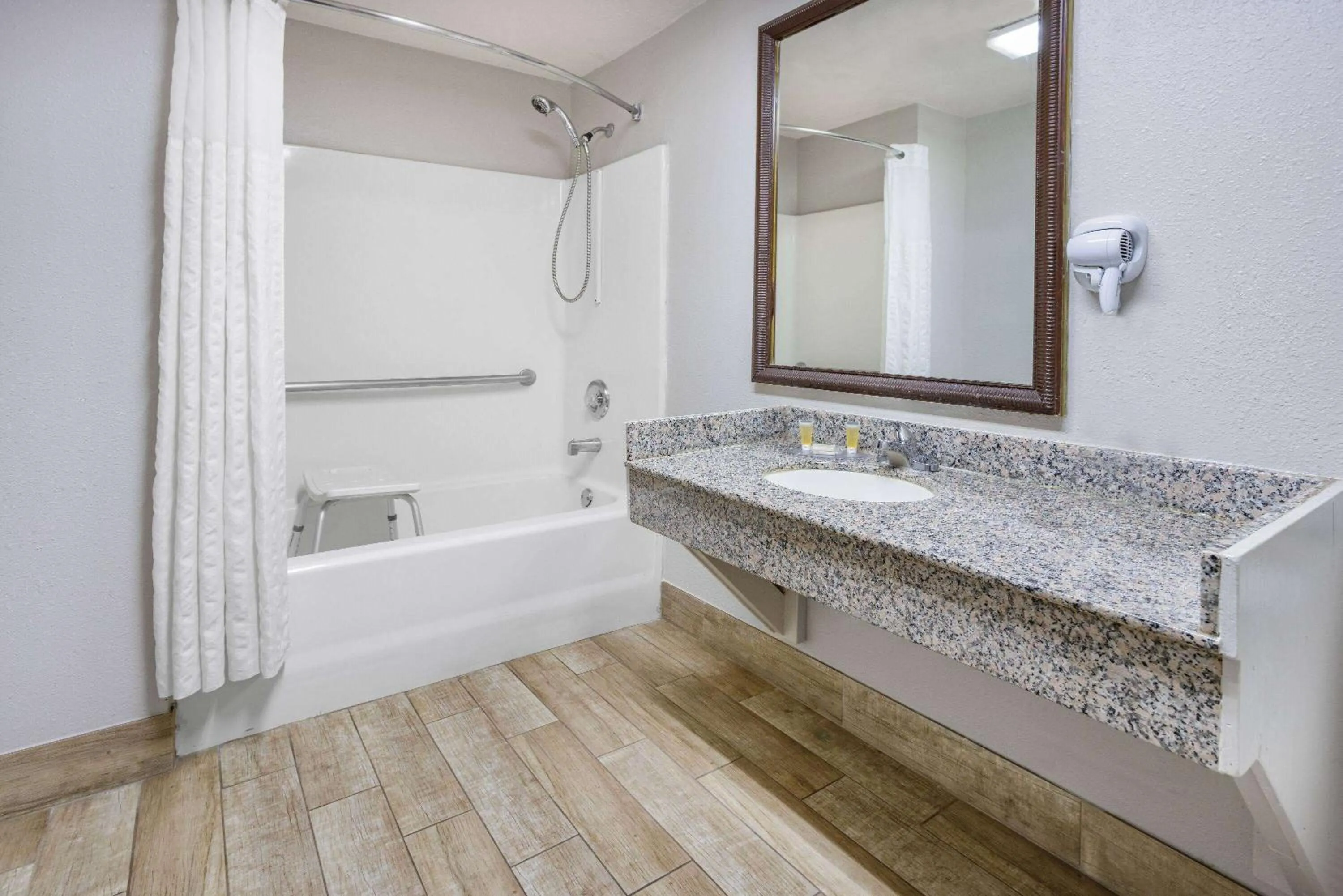 Bathroom in Days Inn by Wyndham Barnwell