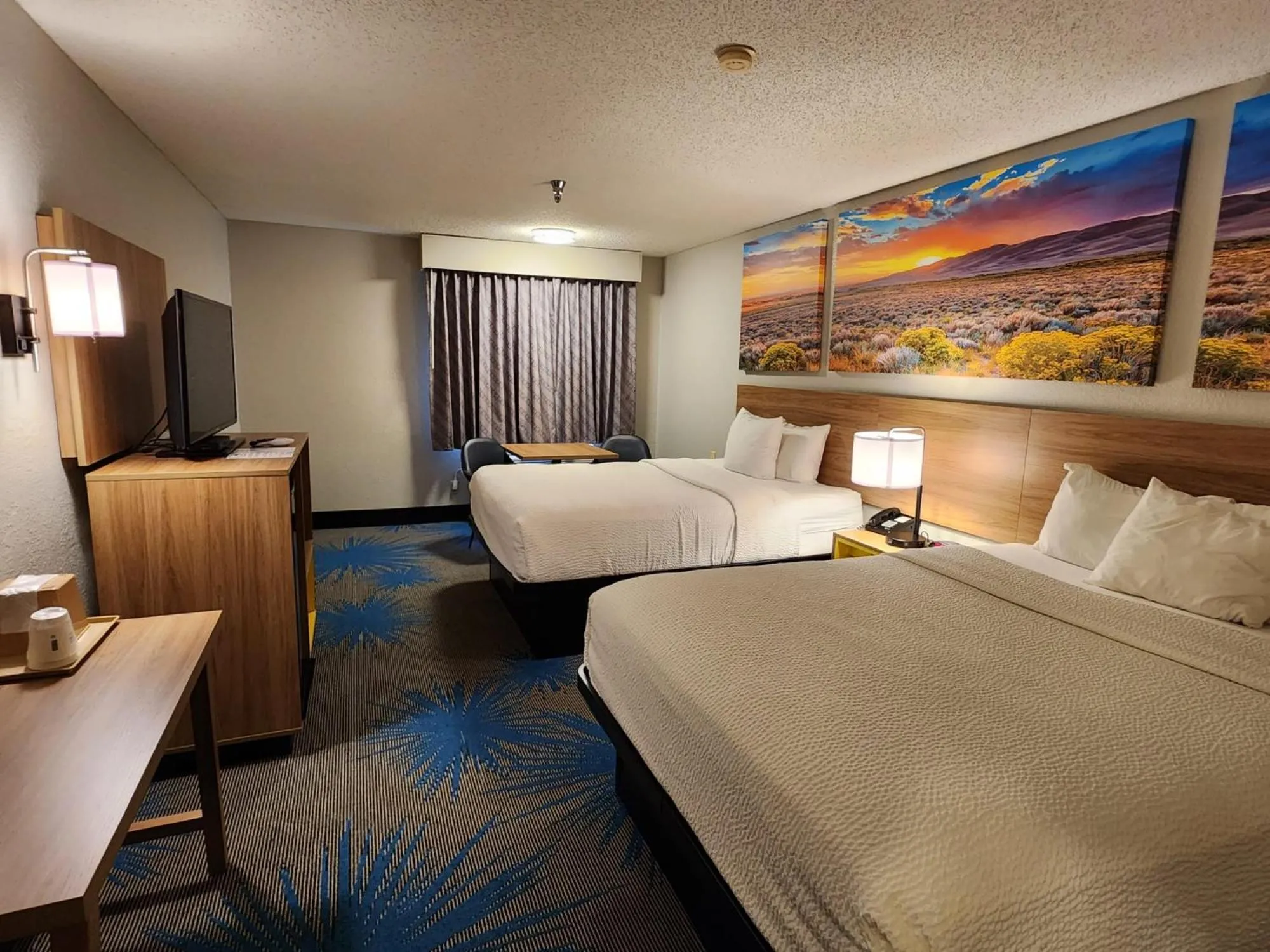 Bed in Days Inn by Wyndham Tucumcari