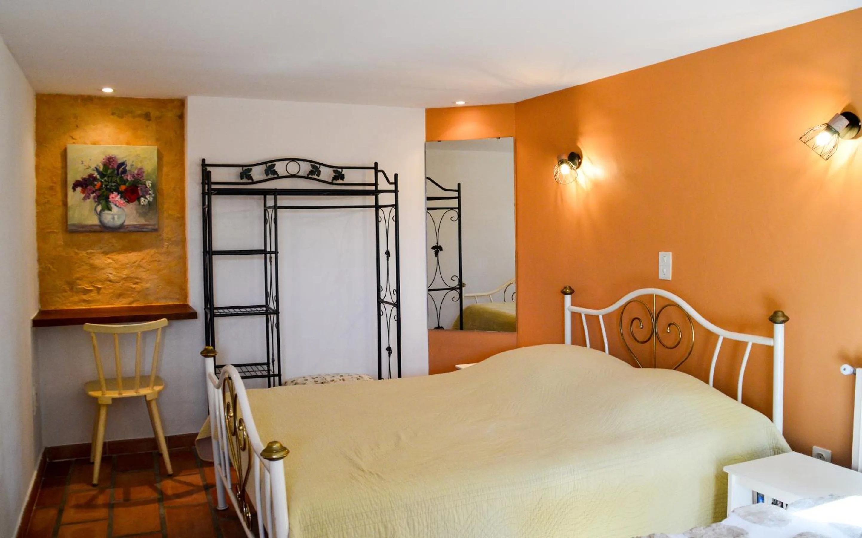 Photo of the whole room, Bed in La Bastide Du Claus - Vitaverde
