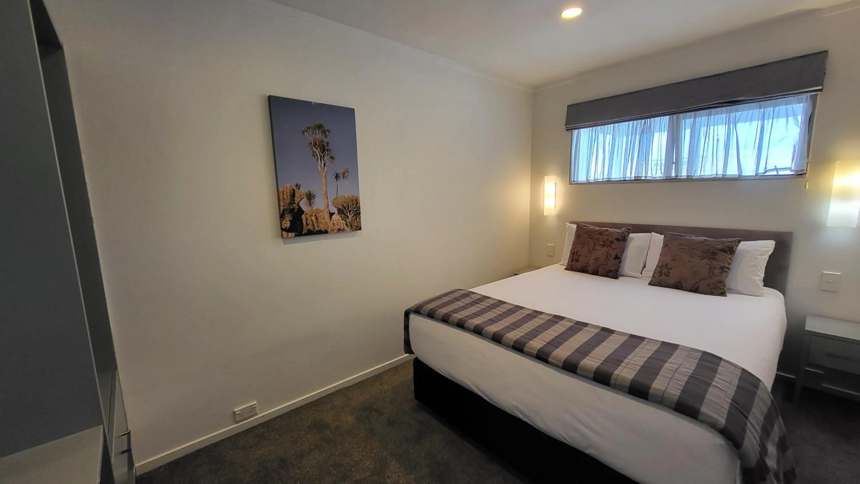 Bedroom, Bed in Manukau Motor Lodge